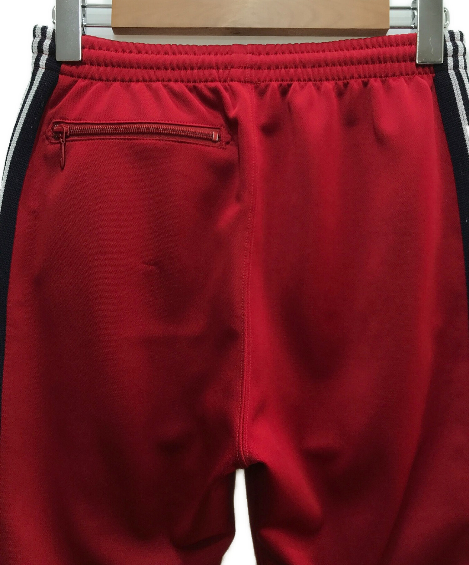 Needles (ニードルズ) Narrow Track Pant-Poly Smooth レッド サイズ:XS