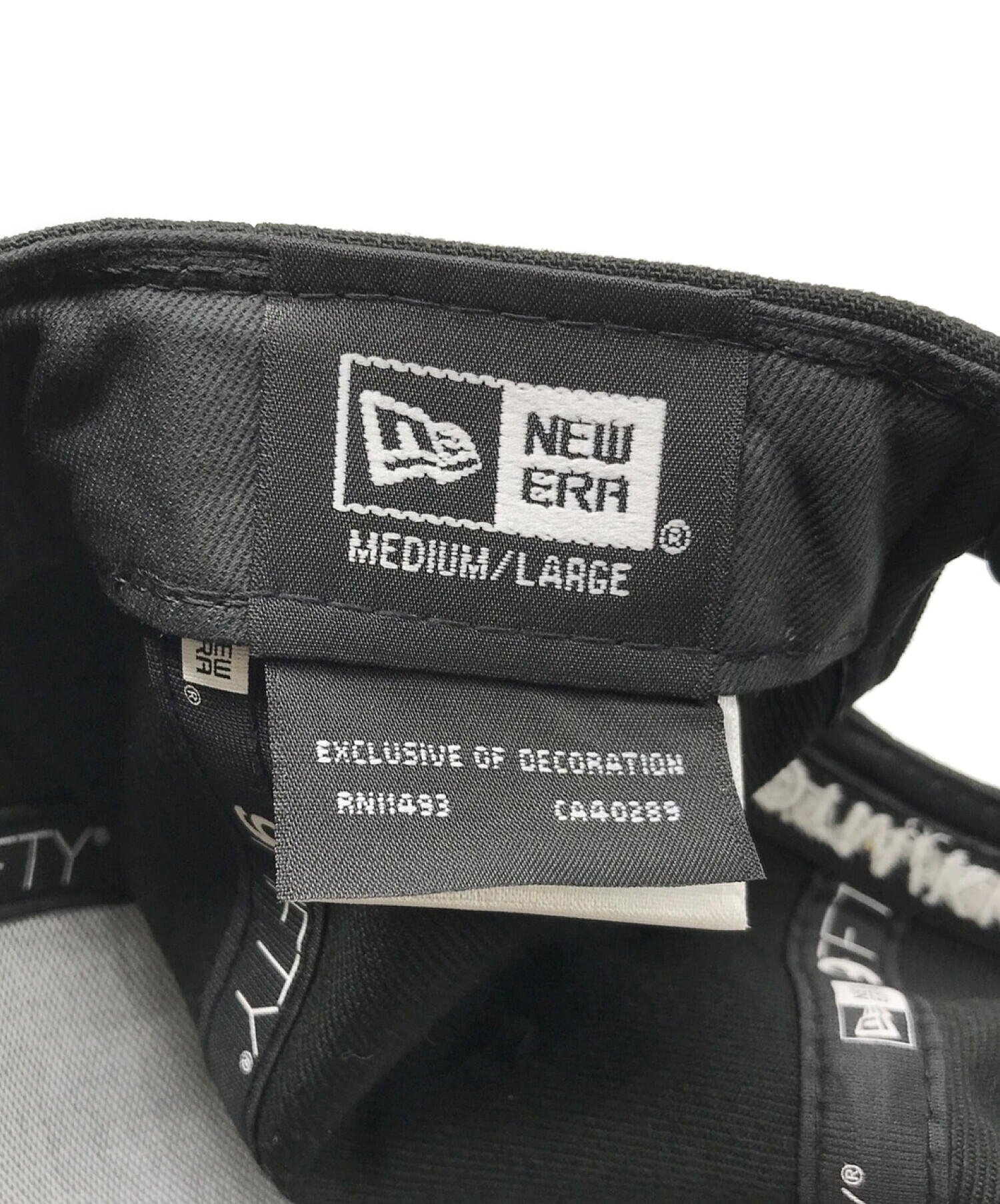 中古・古着通販】New Era (ニューエラ) コラボキャップ ブラック