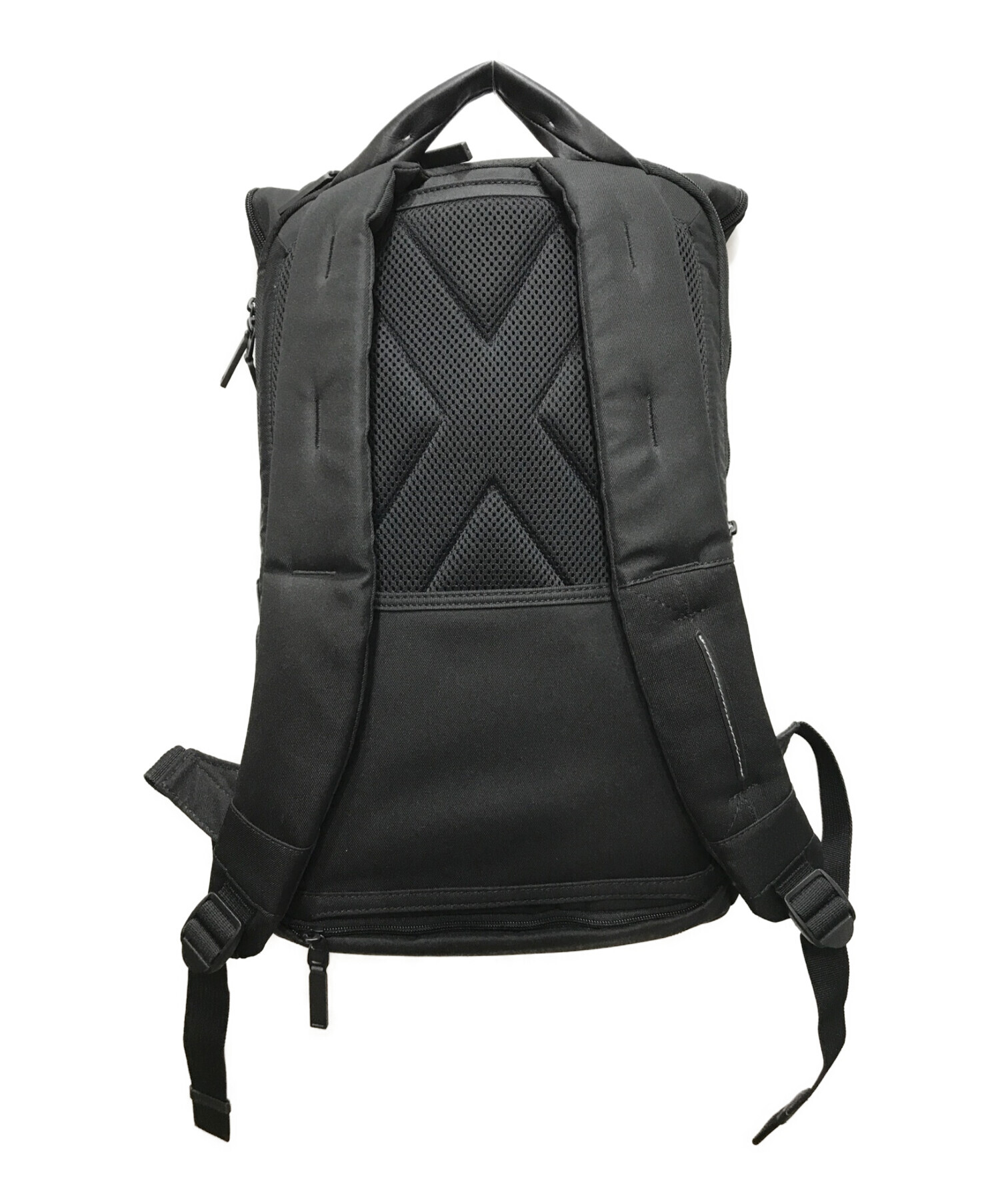 TUMI (トゥミ) D TAHOE Forest Flap BACKPACK ブラック