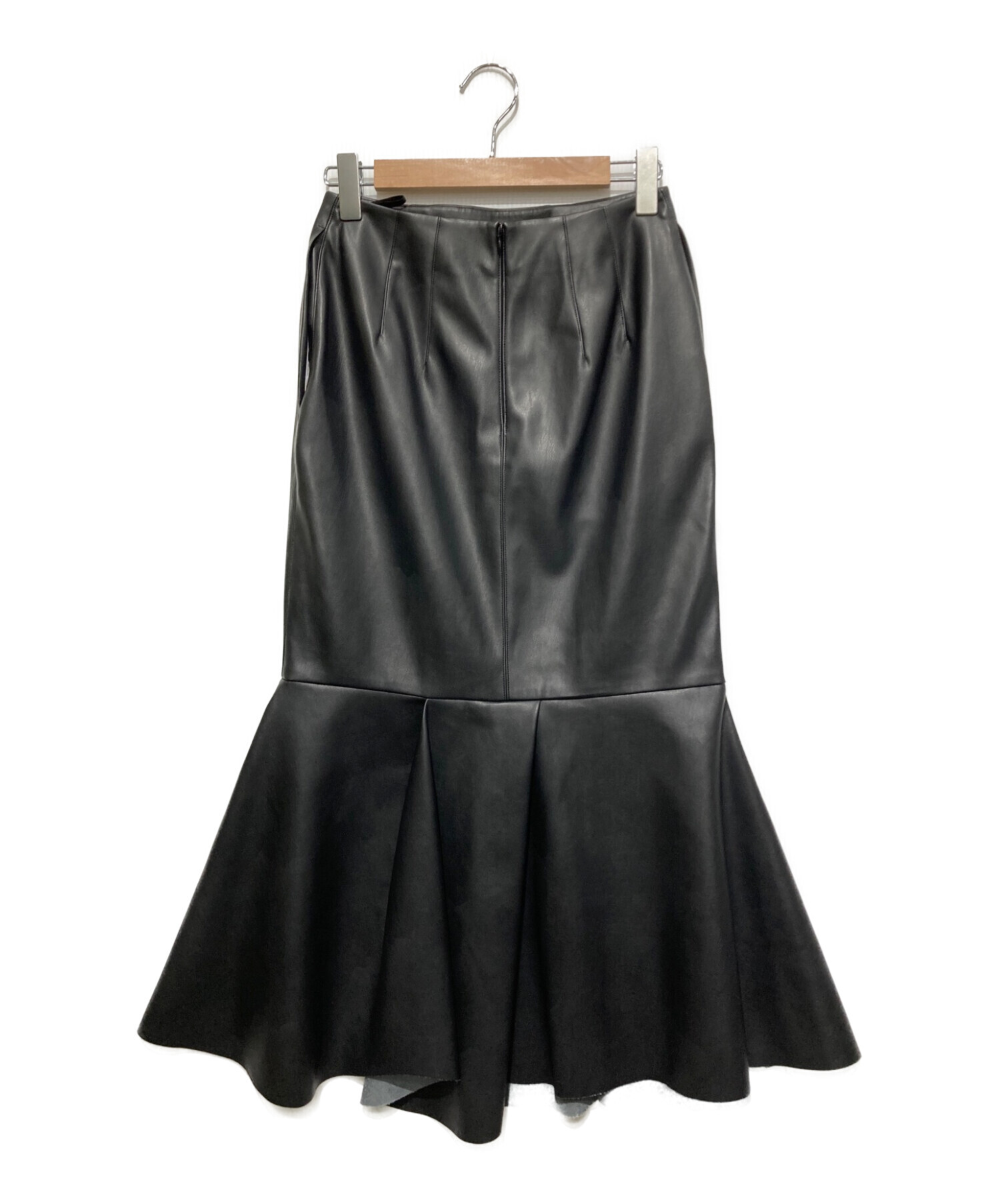 ENFOLD (エンフォルド) シンセティックレザーペプラムスカート ブラック サイズ:SIZE 38