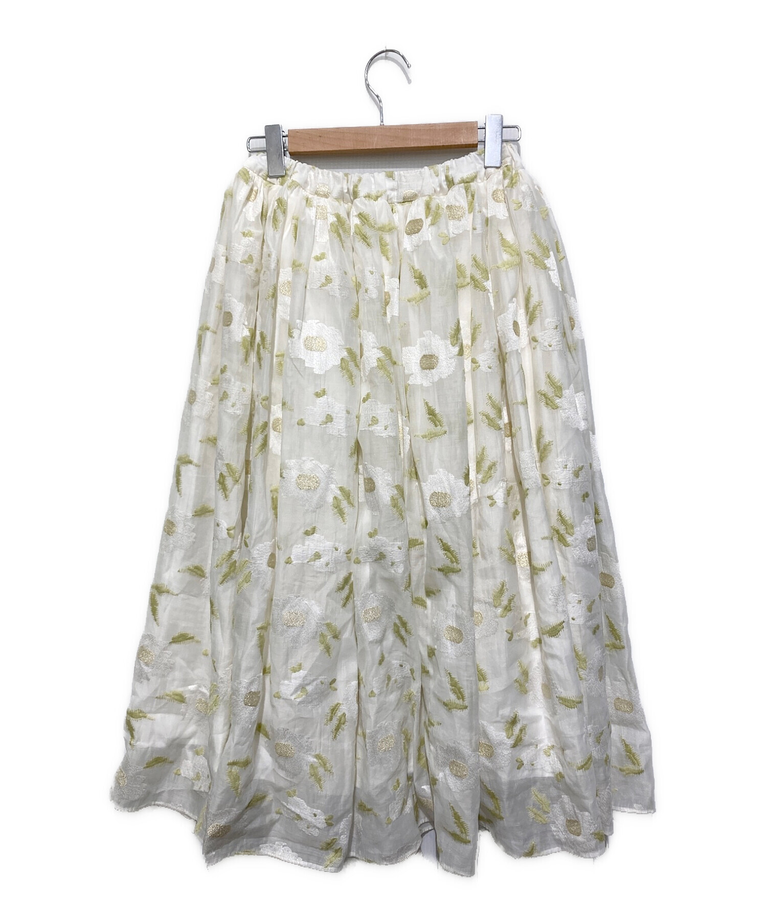 SEVEN TEN by MIHO KAWAHITO (セブン テン バイ ミホ カワヒト) オーガンジー刺繍スカート ホワイト×グリーン  サイズ:SIZE S