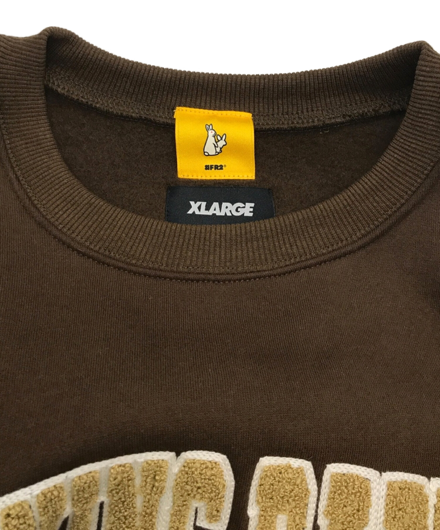 FR2 (エフアールツー) X-LARGE (エクストララージ) CREW NECK SWEAT ブラウン サイズ:Ｌ