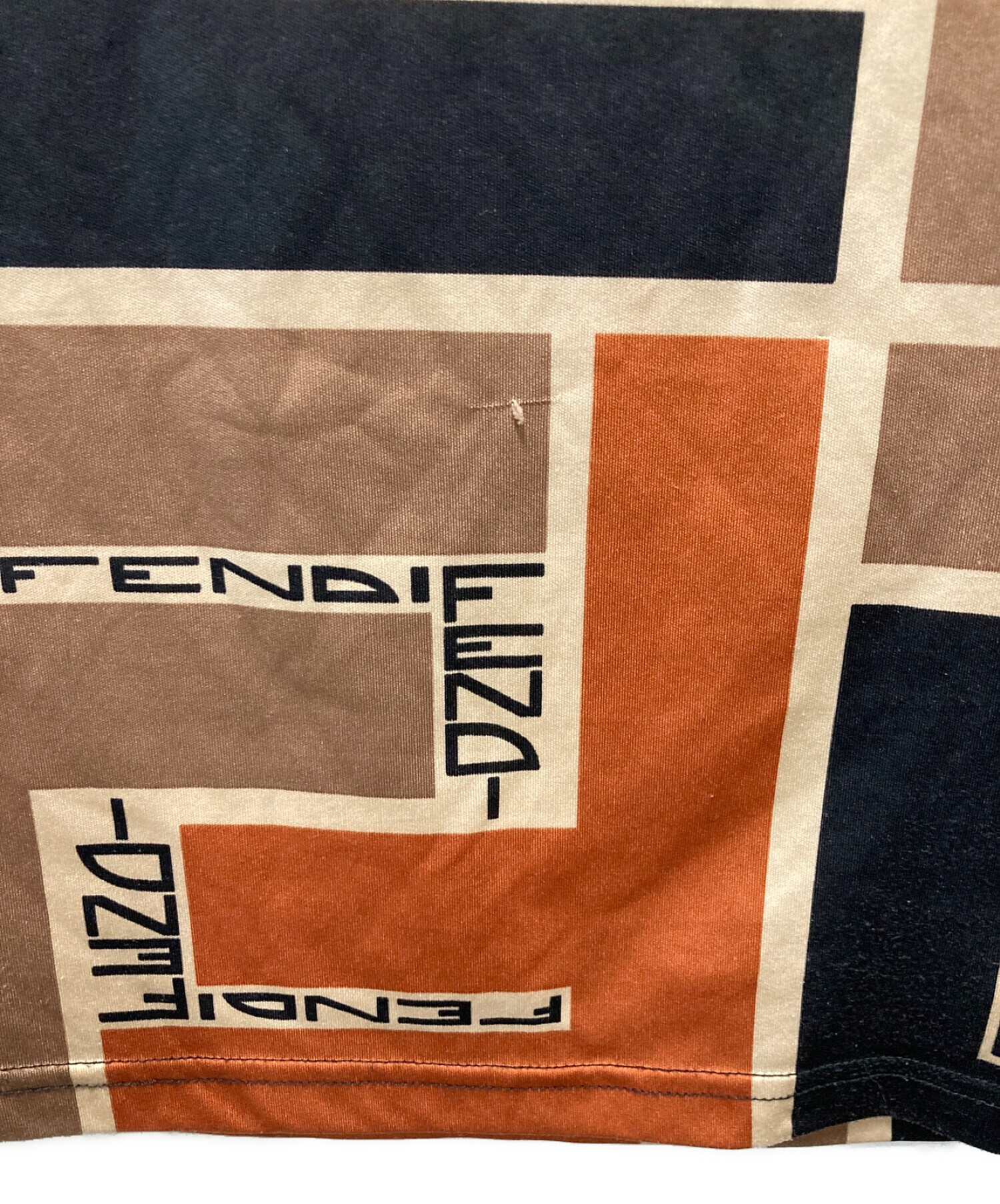 中古・古着通販】FENDI (フェンディ) ズッカプリントカットソー ブラウン サイズ:42｜ブランド・古着通販 トレファク公式【TREFAC  FASHION】スマホサイト