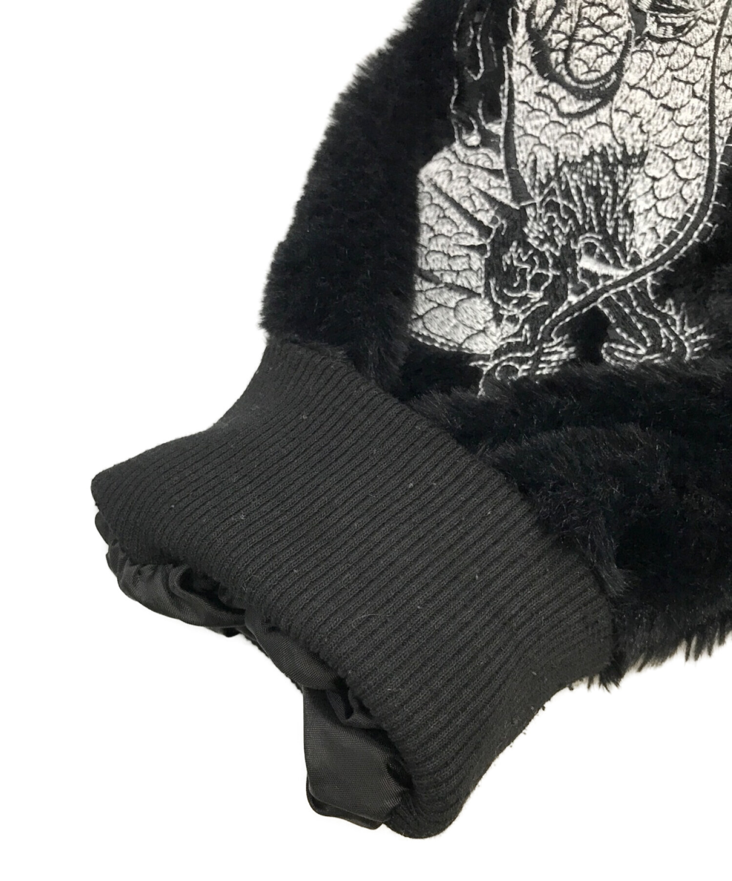 REFLEM (レフレム) ドラゴン刺繍デザインファーパーカー ブラック サイズ:Free