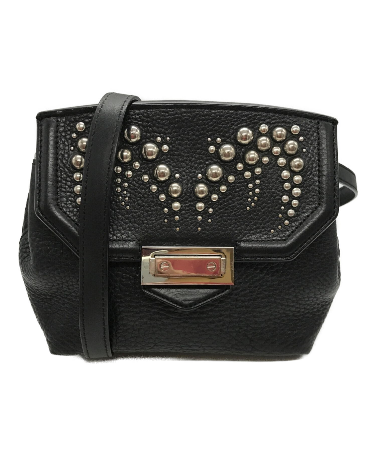 Stud cross outlet body bag