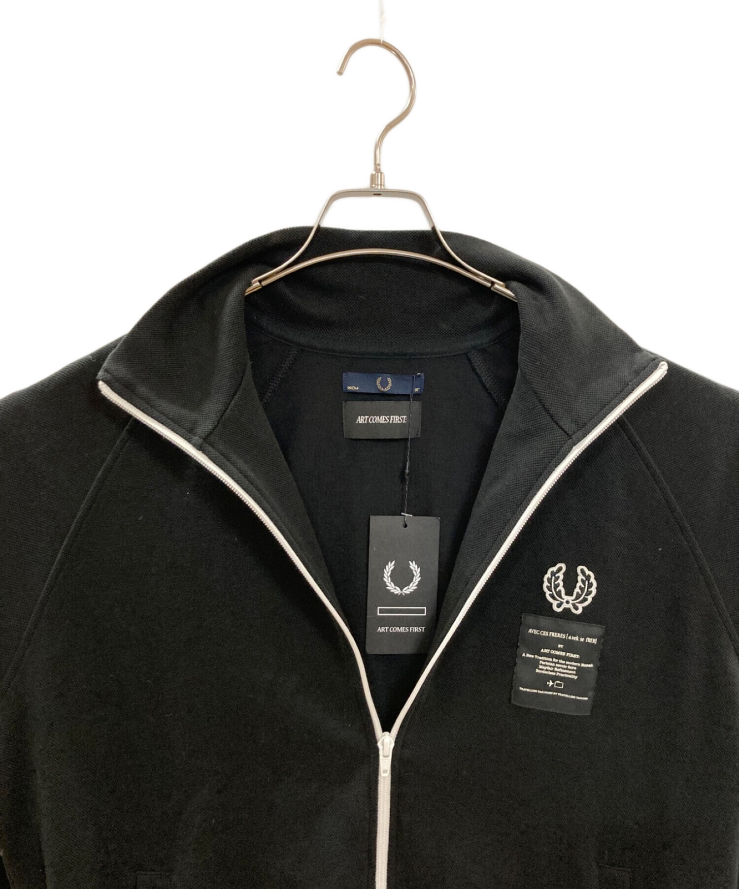 中古・古着通販】FRED PERRY (フレッドペリー) ART COMES FIRST (アートカムズファースト) ACF TAPED TRACK  JACKET ブラック サイズ:Ｍ｜ブランド・古着通販 トレファク公式【TREFAC FASHION】スマホサイト