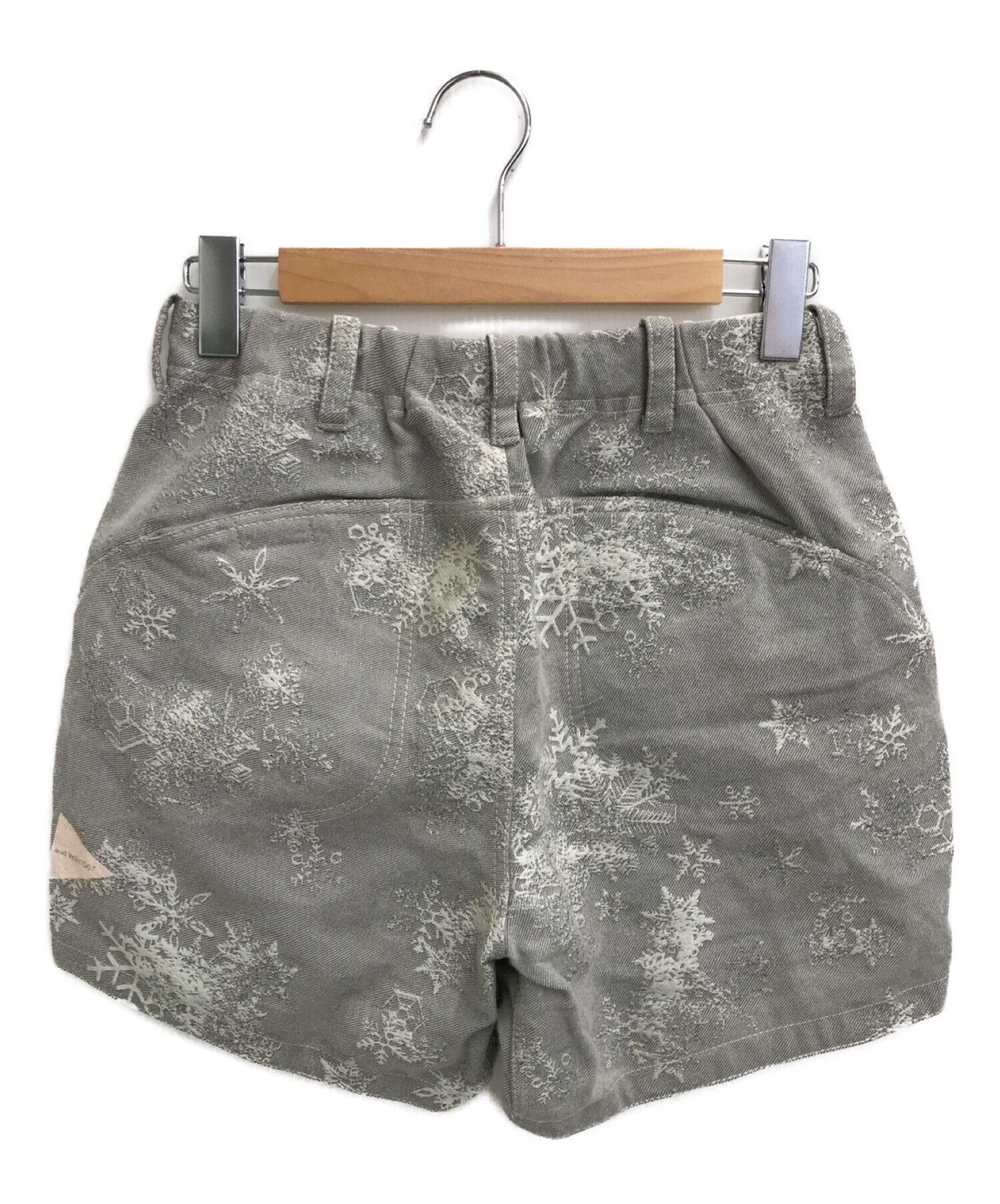 and wander (アンドワンダー) snow jacquard short pants グレー サイズ:1