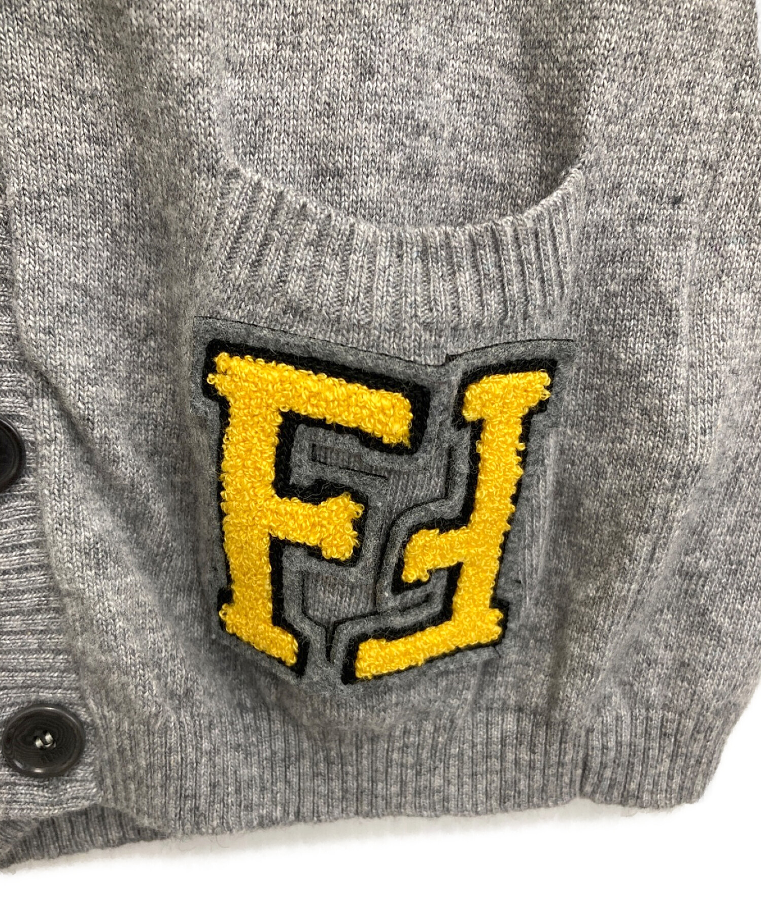 中古・古着通販】FENDI (フェンディ) Vネックカーディガン グレー