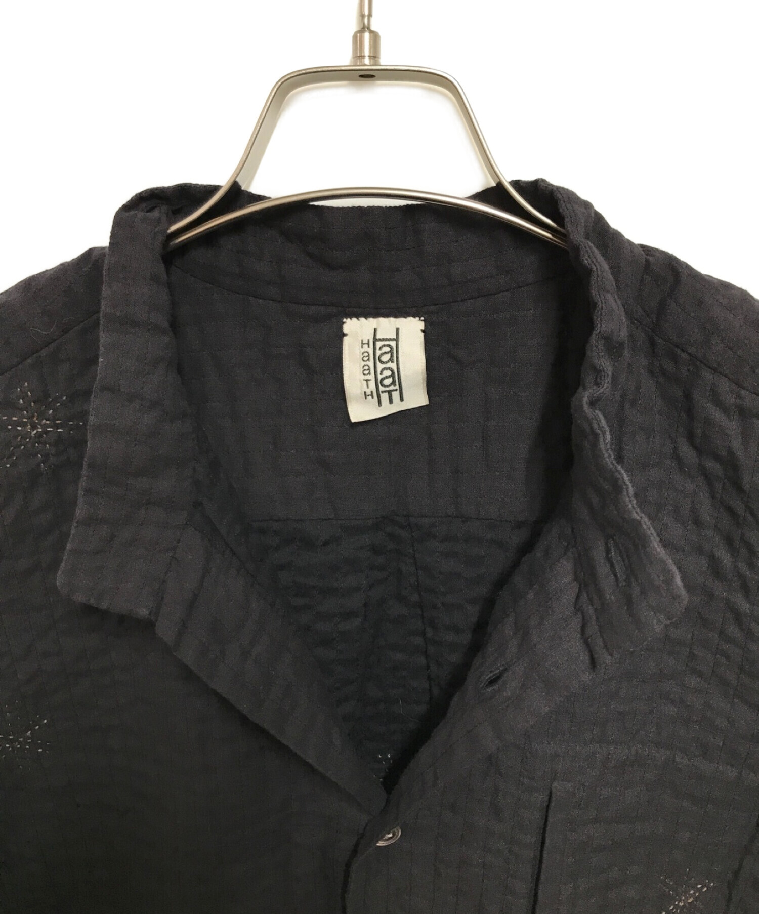 ISSEY MIYAKE HaaT (イッセイミヤケハート) 刺繍シャツジャケット ネイビー サイズ:2