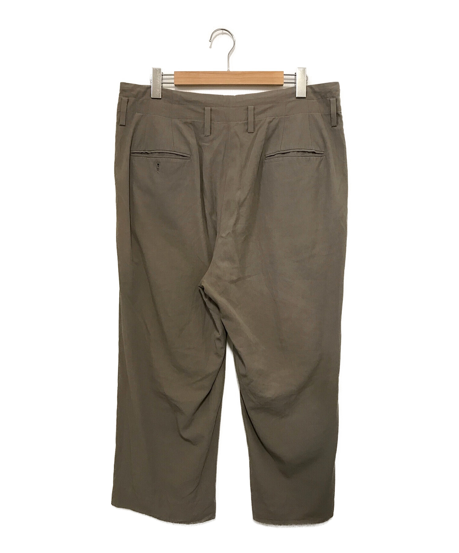 中古・古着通販】URU (ウル) WIDE SLACKS ベージュ サイズ:2｜ブランド