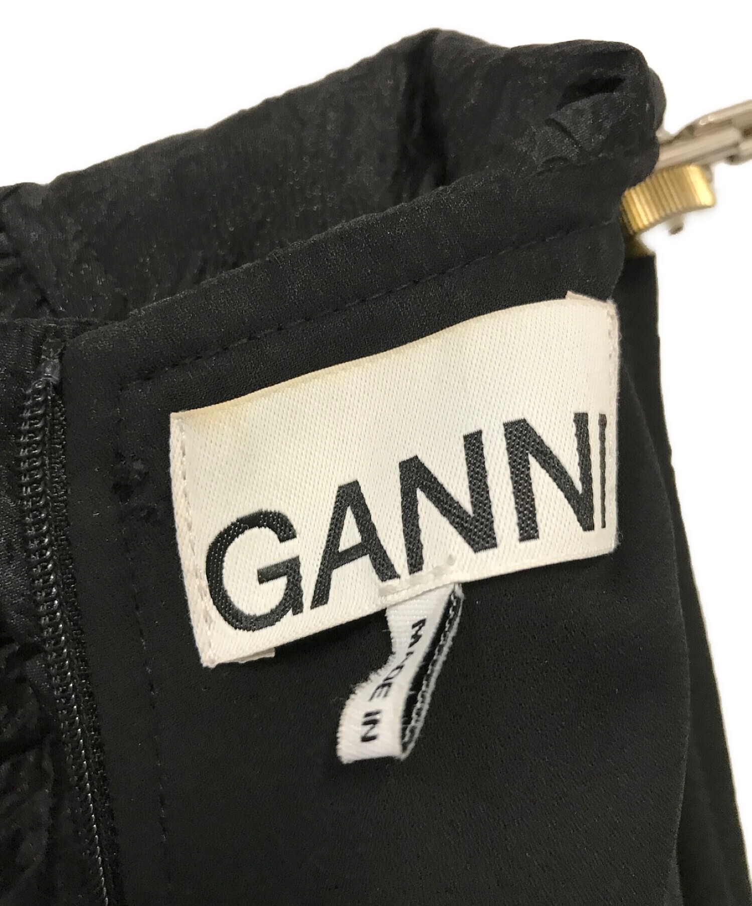 GANNI (ガニー) フリルワンピース ブラック サイズ:34