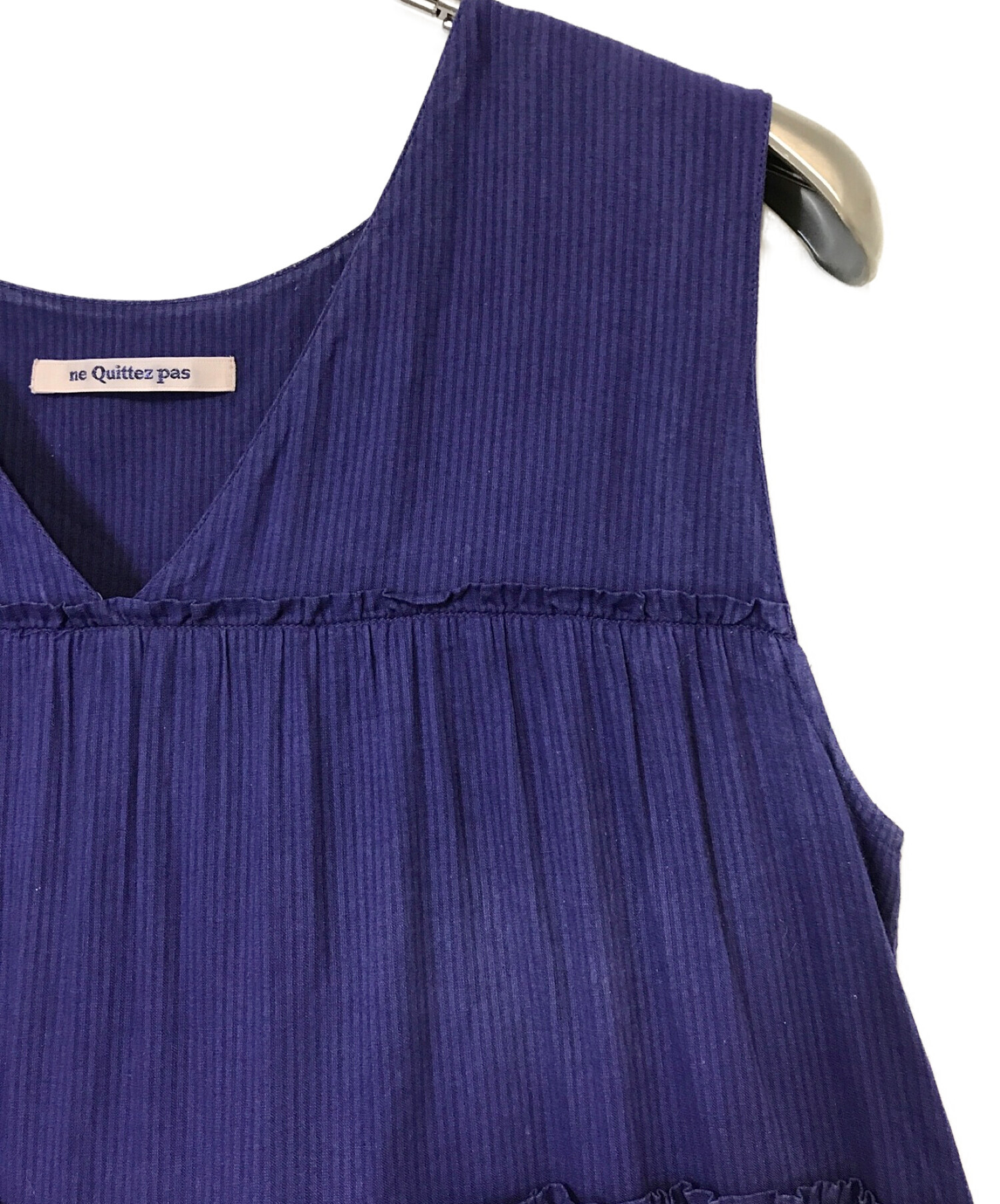 中古・古着通販】ne quittez pas (ヌキテパ) Dobby Stripe Plain Gather Sleeveless Dress  ブルー サイズ:不明｜ブランド・古着通販 トレファク公式【TREFAC FASHION】スマホサイト