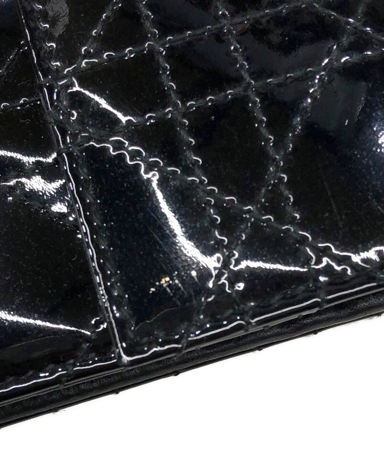 Christian Dior (クリスチャン ディオール) カナージュエナメル二つ折り財布 ブラック
