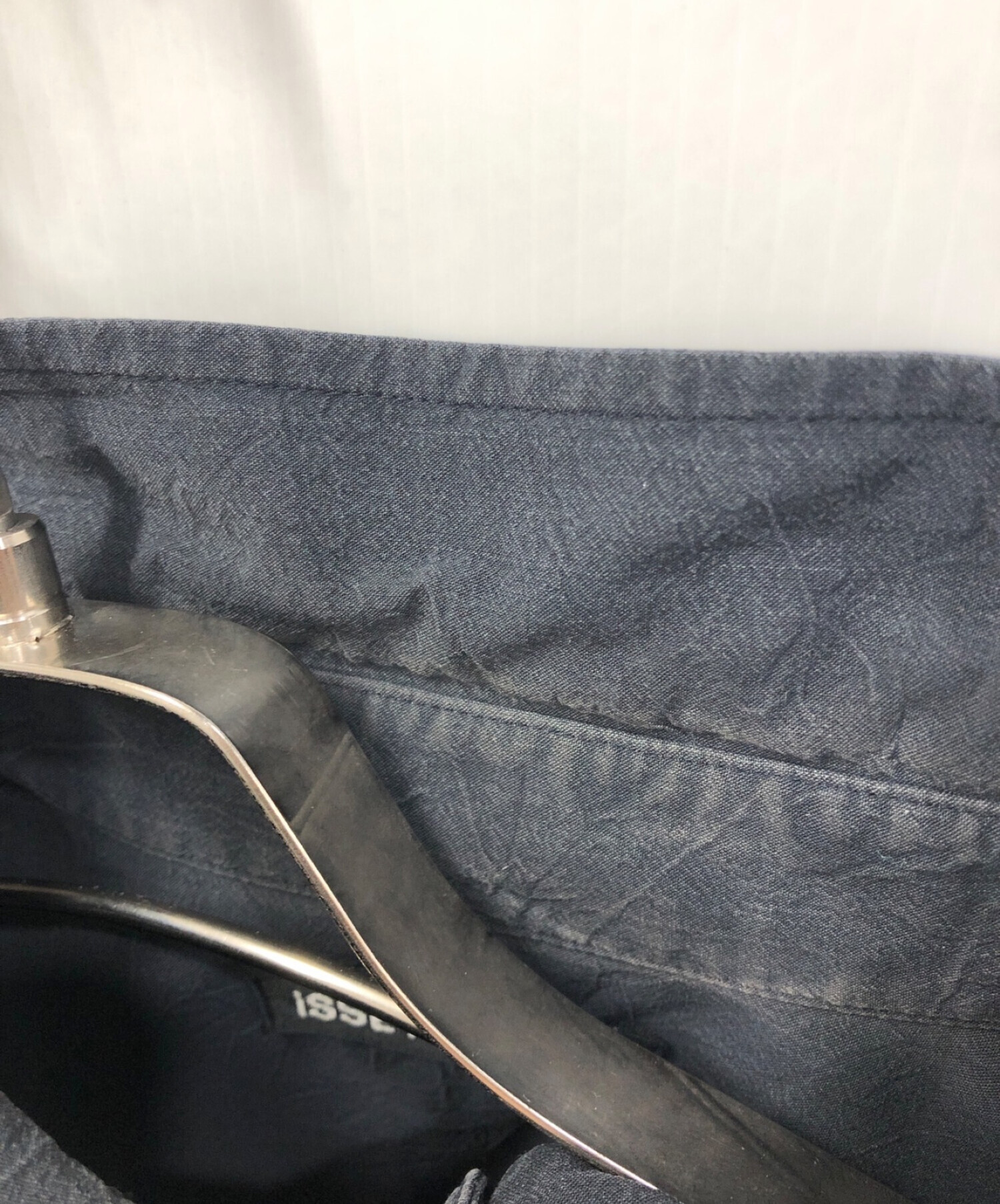 中古・古着通販】ISSEY MIYAKE (イッセイミヤケ) 長袖シャツ ネイビー