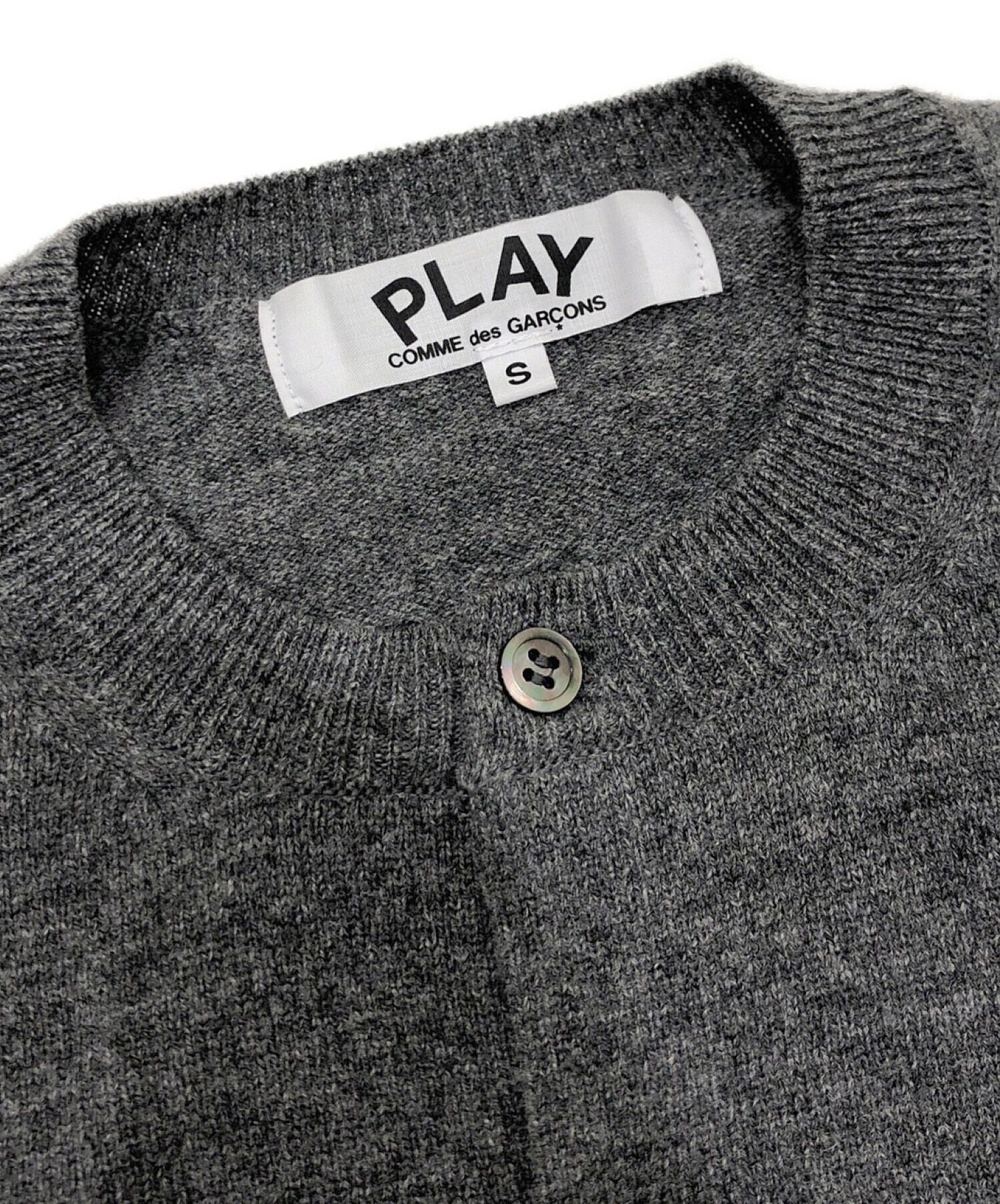 PLAY COMME des GARCONS (プレイ コムデギャルソン) カーディガン グレー サイズ:S