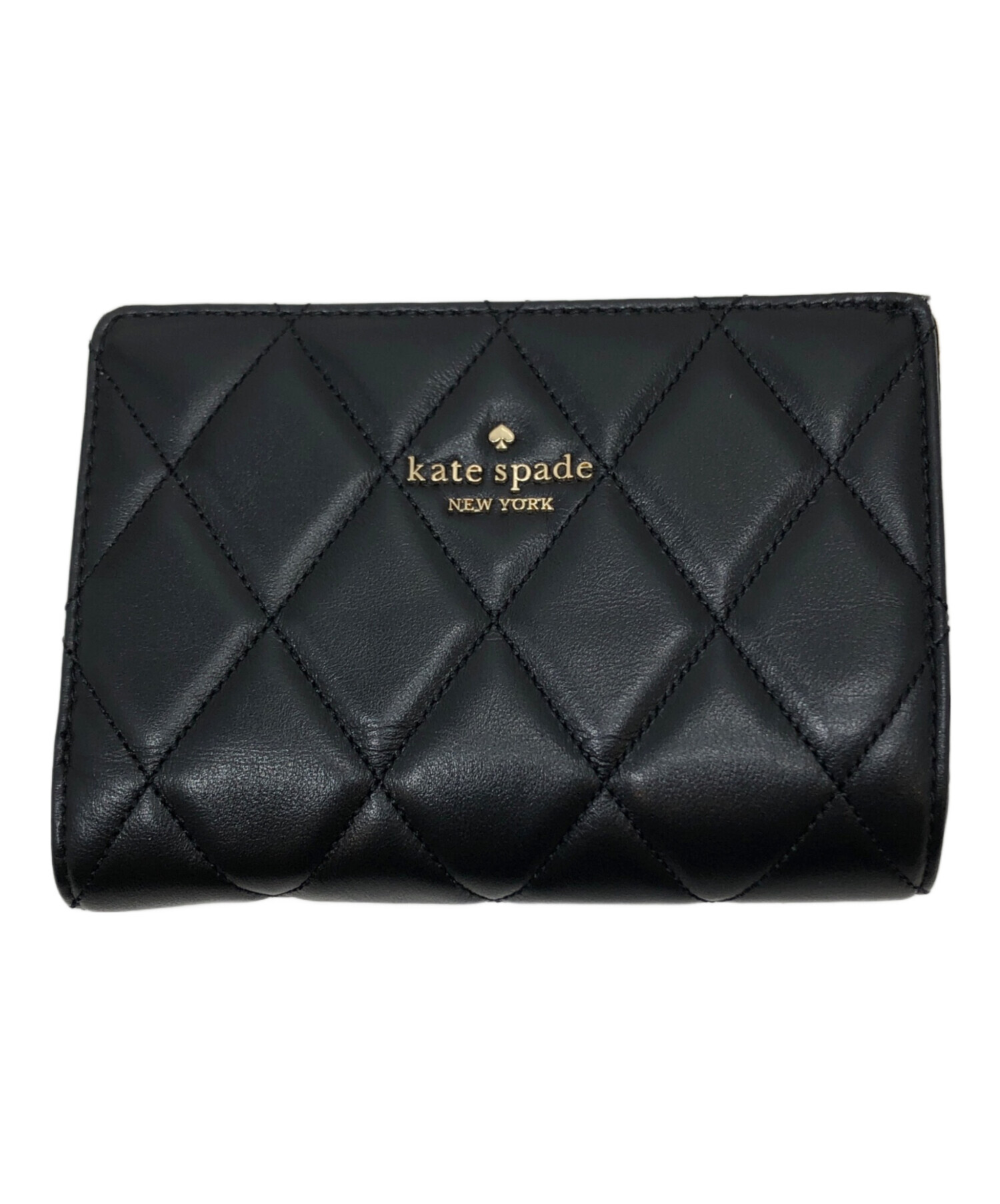 中古・古着通販】Kate Spade (ケイトスペード) 2つ折りキルティング財布/キャリーミディアムコンパクトバイフォールドウォレット ブラック｜ブランド・古着通販  トレファク公式【TREFAC FASHION】スマホサイト