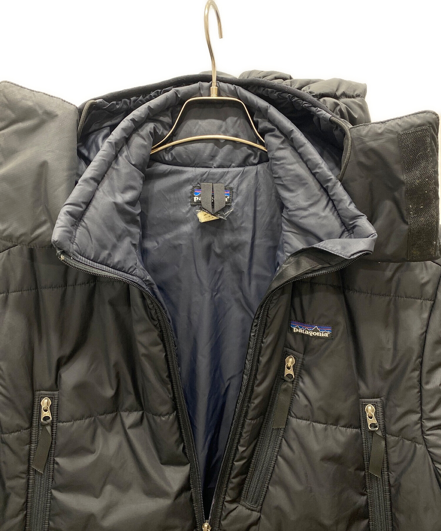 本物保証新作パタゴニア　パフジャケット　ブラック　Ｌ　フード取り外し可能 ジャケット・アウター