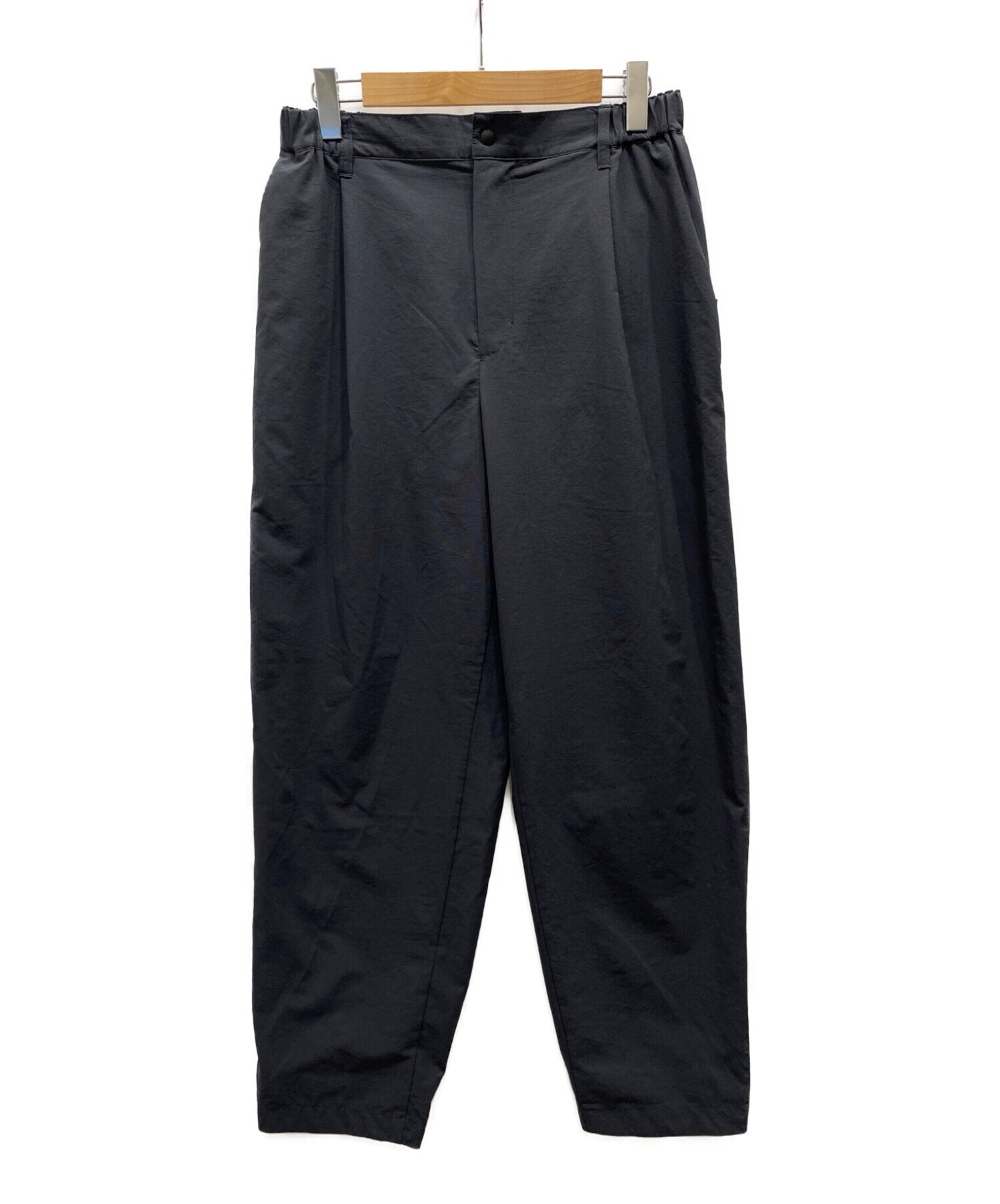 中古・古着通販】NANGA (ナンガ) AIR CLOTH COMFY TUCK TAPERED PANTS