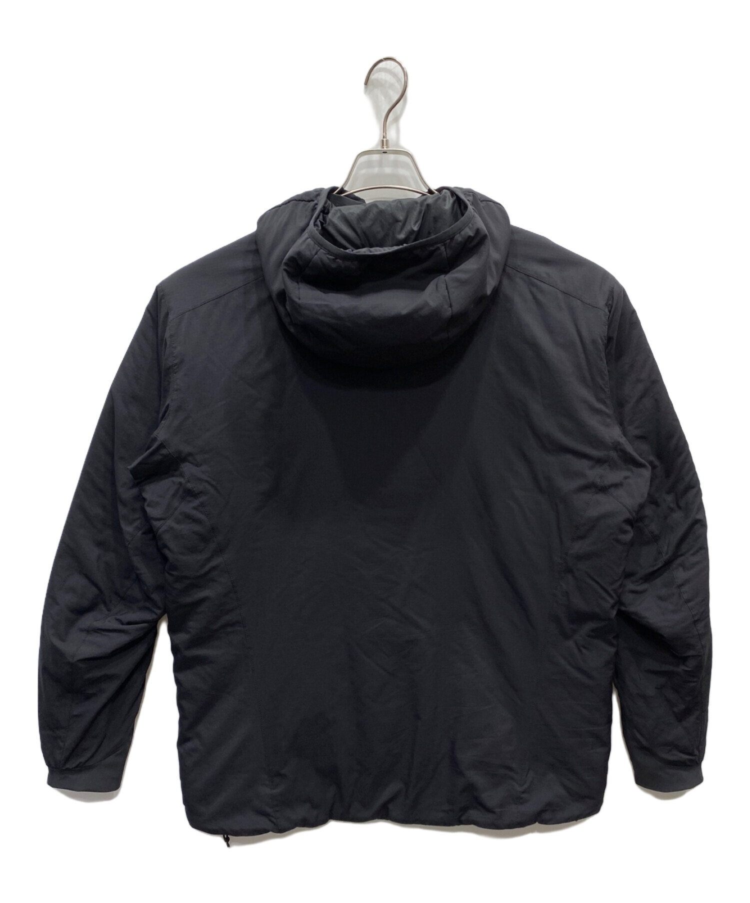 中古・古着通販】ARC'TERYX (アークテリクス) Atom AR Hoody ブラック ...