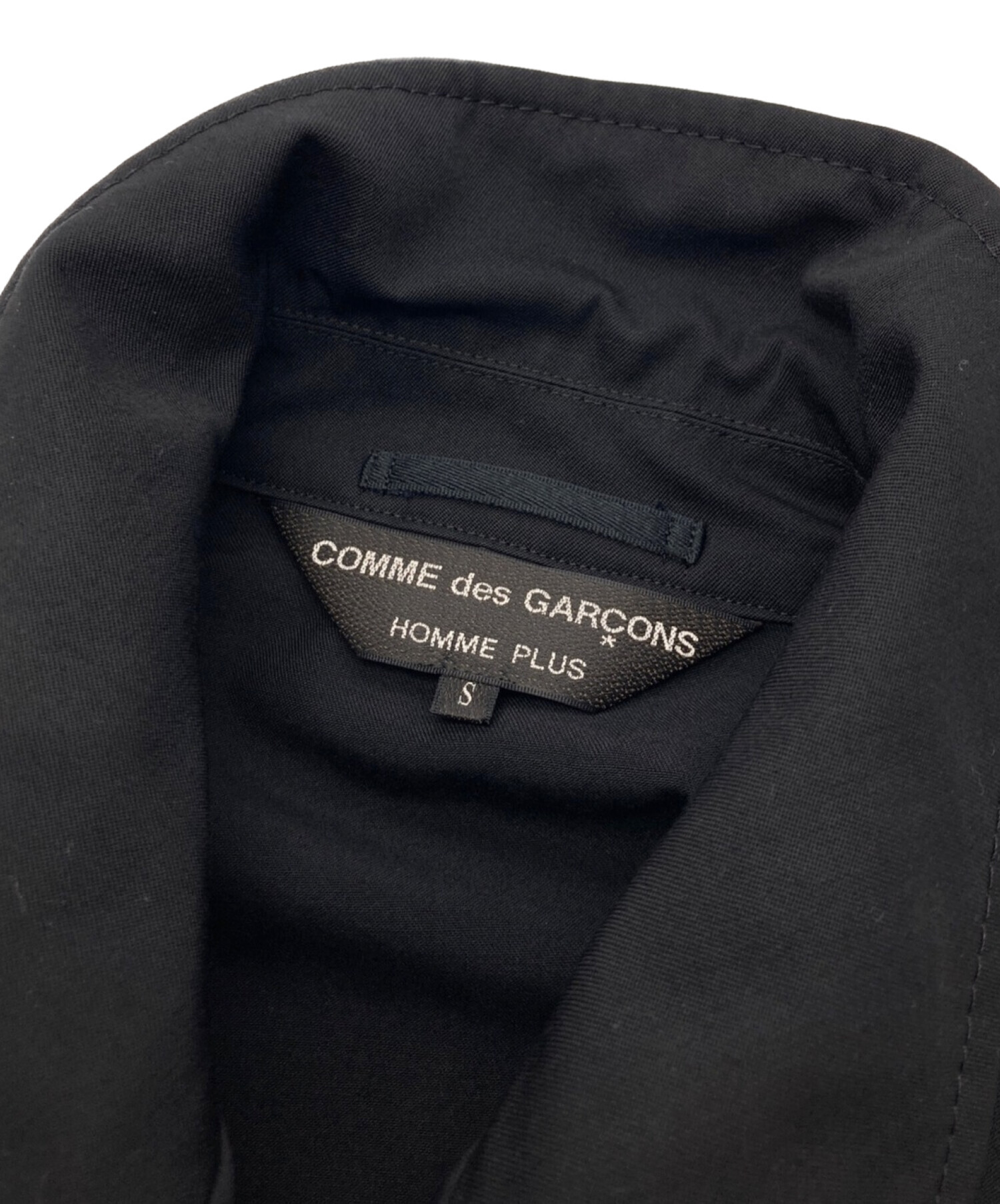 COMME des GARCONS HOMME PLUS (コムデギャルソンオムプリュス) ウールギャバジップアップジャケット ブラック サイズ:S