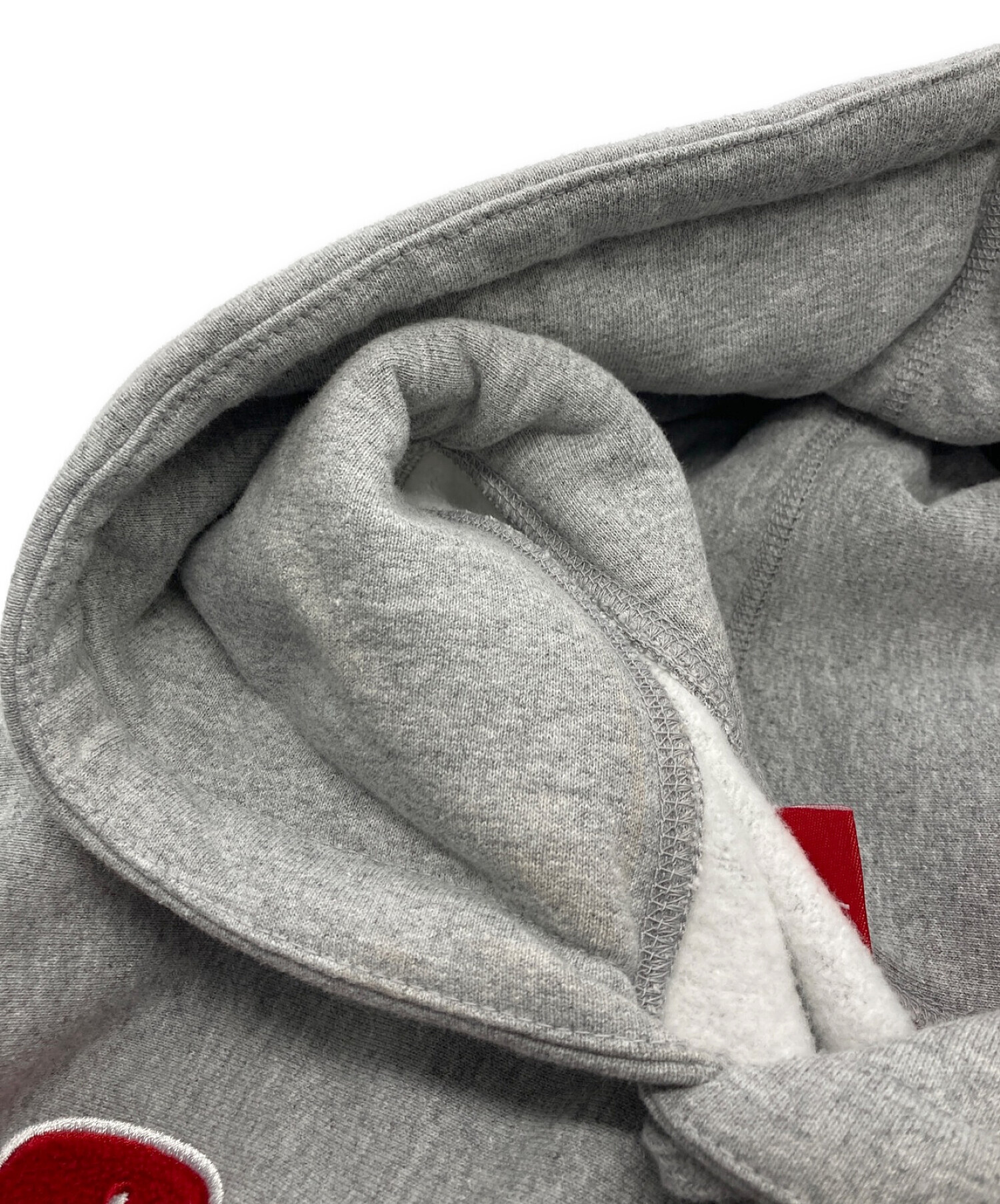 SUPREME (シュプリーム) Chenille Hooded Sweatshirt グレー サイズ:L