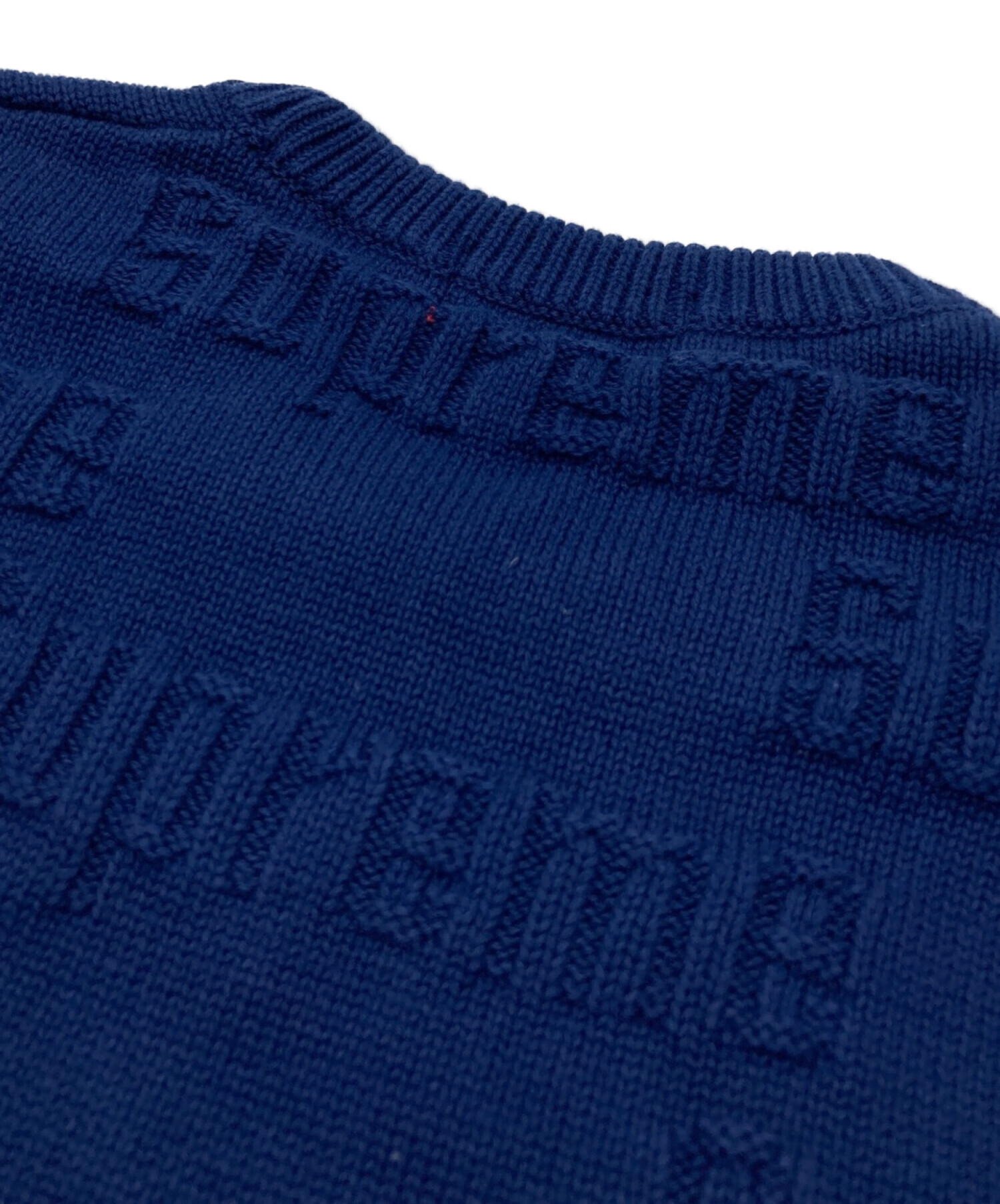 SUPREME Raised Logo Sweater