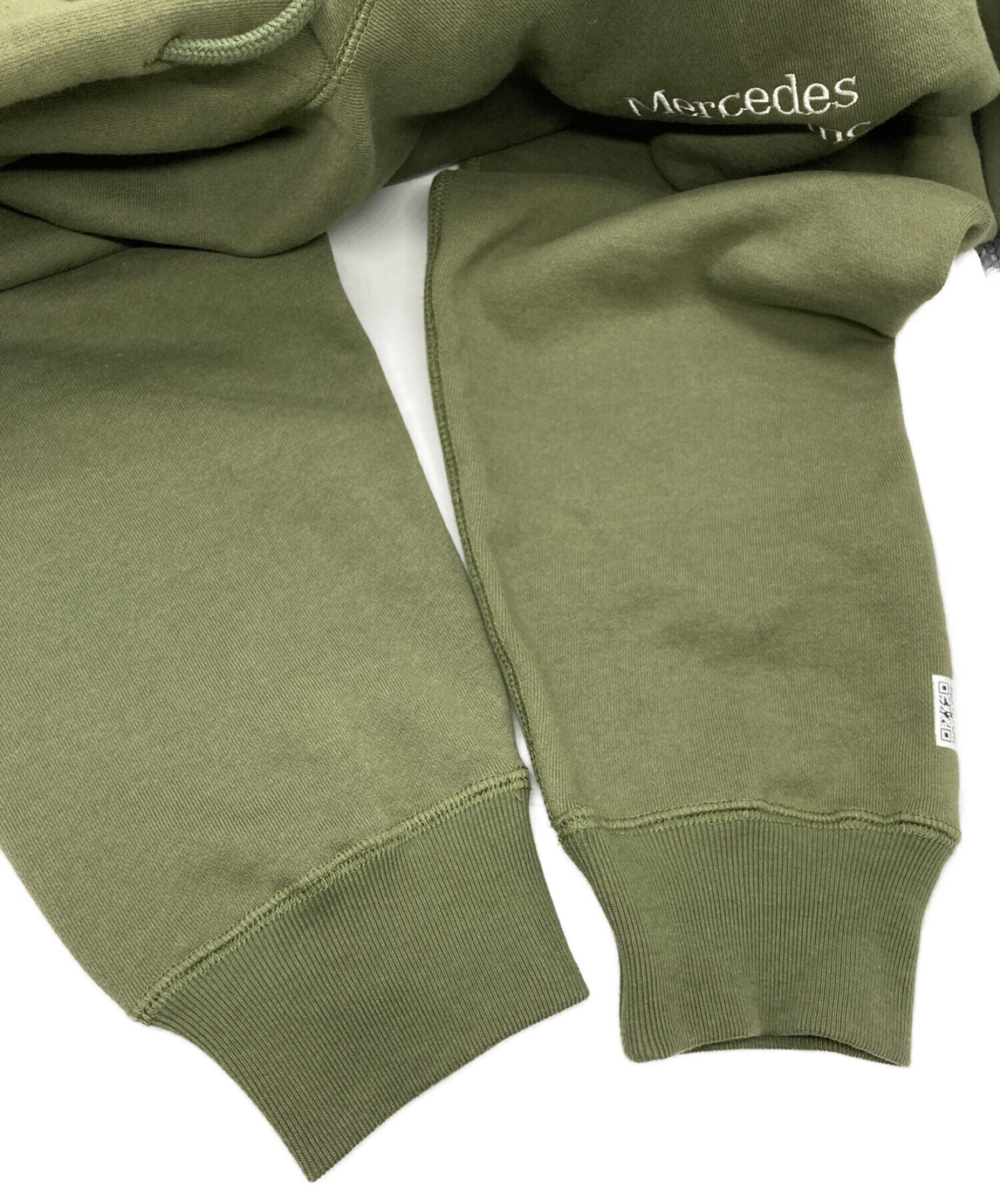 21000円でどうでしょうかMercedes Anchor Inc. Hoodie Olive - www