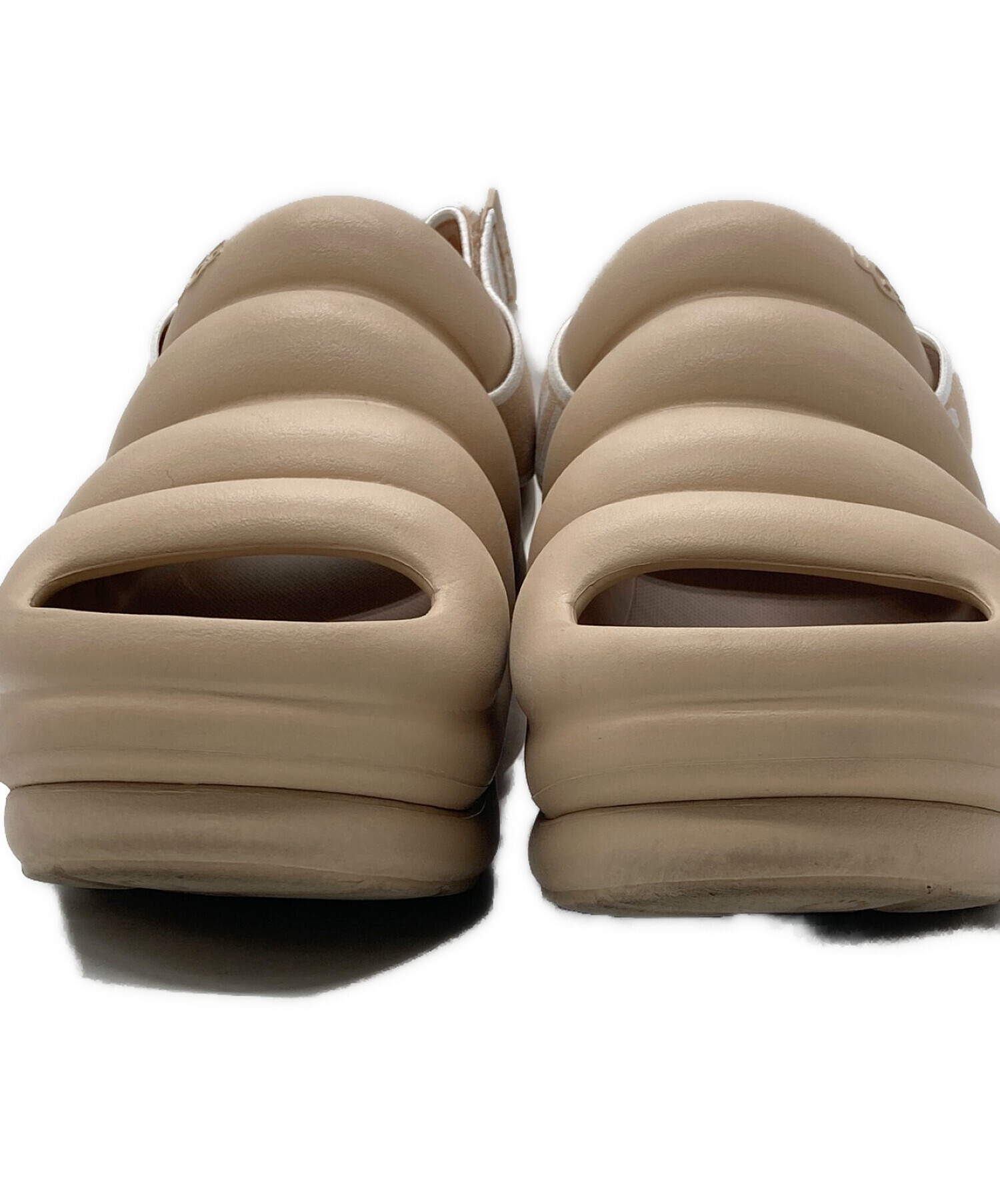 中古・古着通販】UGG (アグ) AWW YEAHサンダル ベージュ サイズ:W7