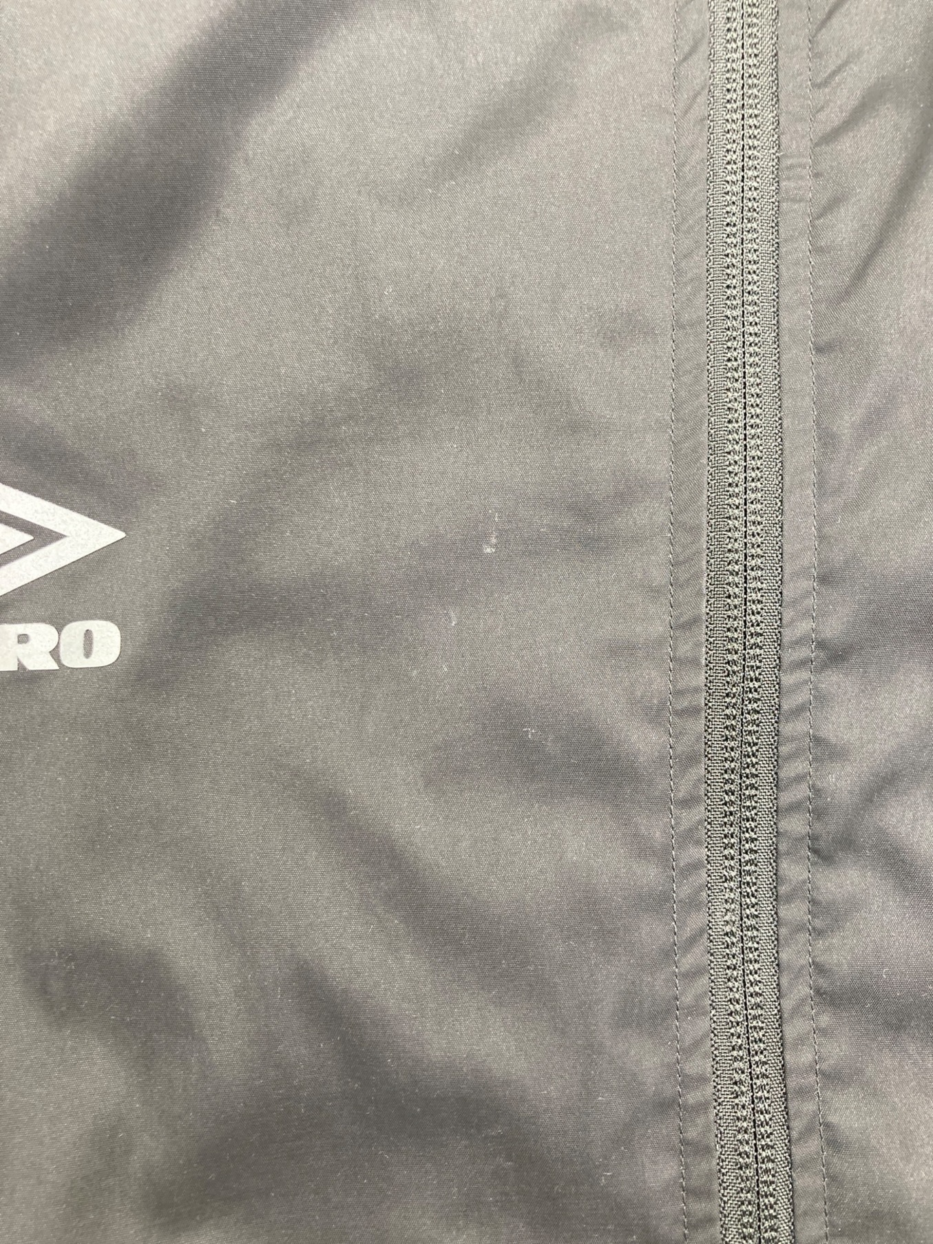 中古・古着通販】UMBRO (アンブロ) ELIMINATOR (エリミネイター) David Carson (デイビットカーソン)  MANCHESTER INDUSTRIAL CITY JACKET ブラック サイズ:L｜ブランド・古着通販 トレファク公式【TREFAC  FASHION】スマホサイト