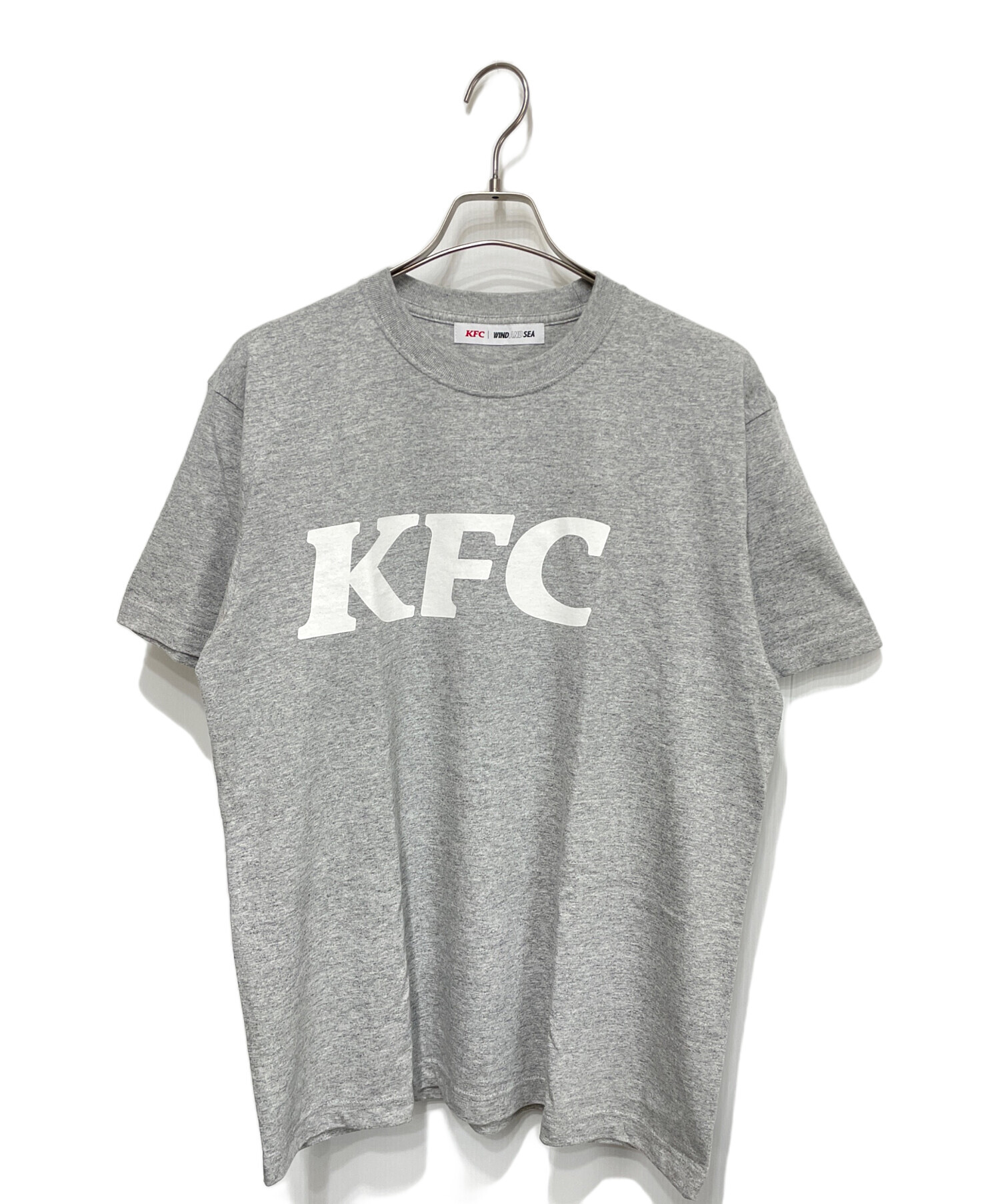 中古・古着通販】KFC (ケンタッキー・フライド・チキン) WIND AND SEA (ウィンダンシー) Tシャツ グレー サイズ:M｜ブランド・古着通販  トレファク公式【TREFAC FASHION】スマホサイト