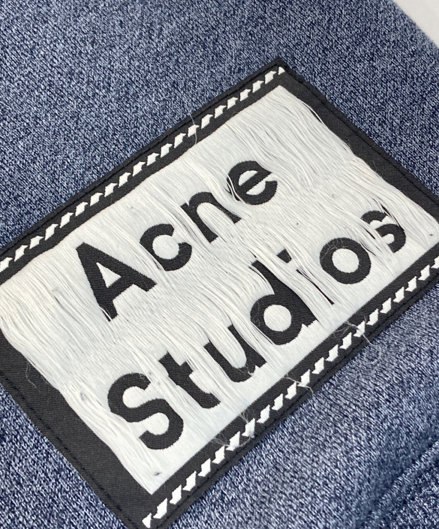 ACNE STUDIOS (アクネストゥディオス) スウェット ネイビー サイズ:L