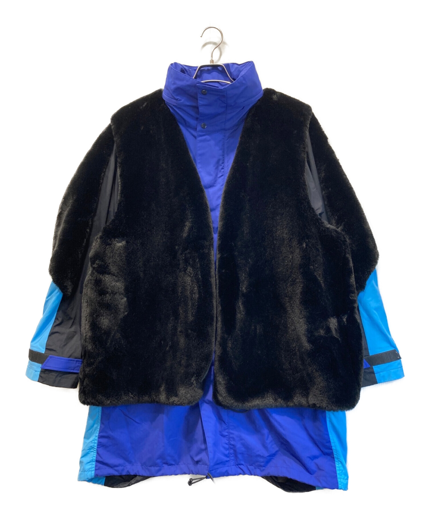 TOGA VIRILIS (トーガ ビリリース) ファーベストドッキングコート ブラック×ブルー サイズ:48