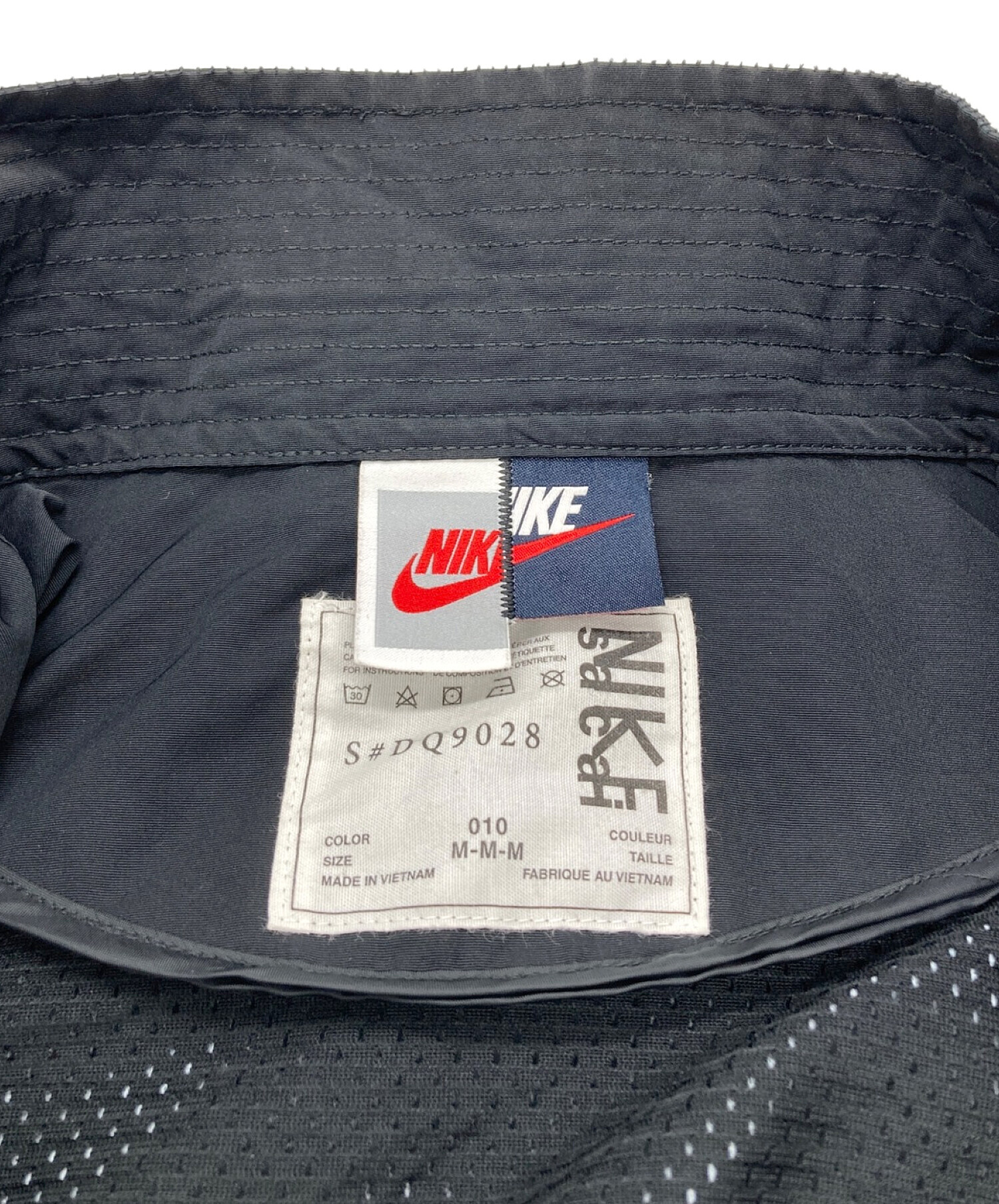 NIKE (ナイキ) sacai (サカイ) コラボトレンチジャケット Trench Jacket ブラック サイズ:M