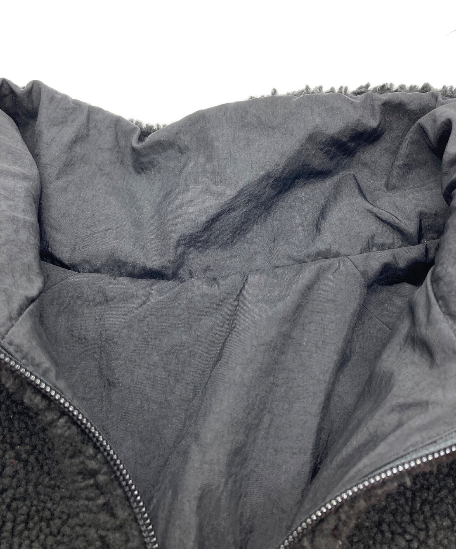 NIKE (ナイキ) スウッシュフルジップリバーシブルジャケット ブラック×レッド サイズ:XL