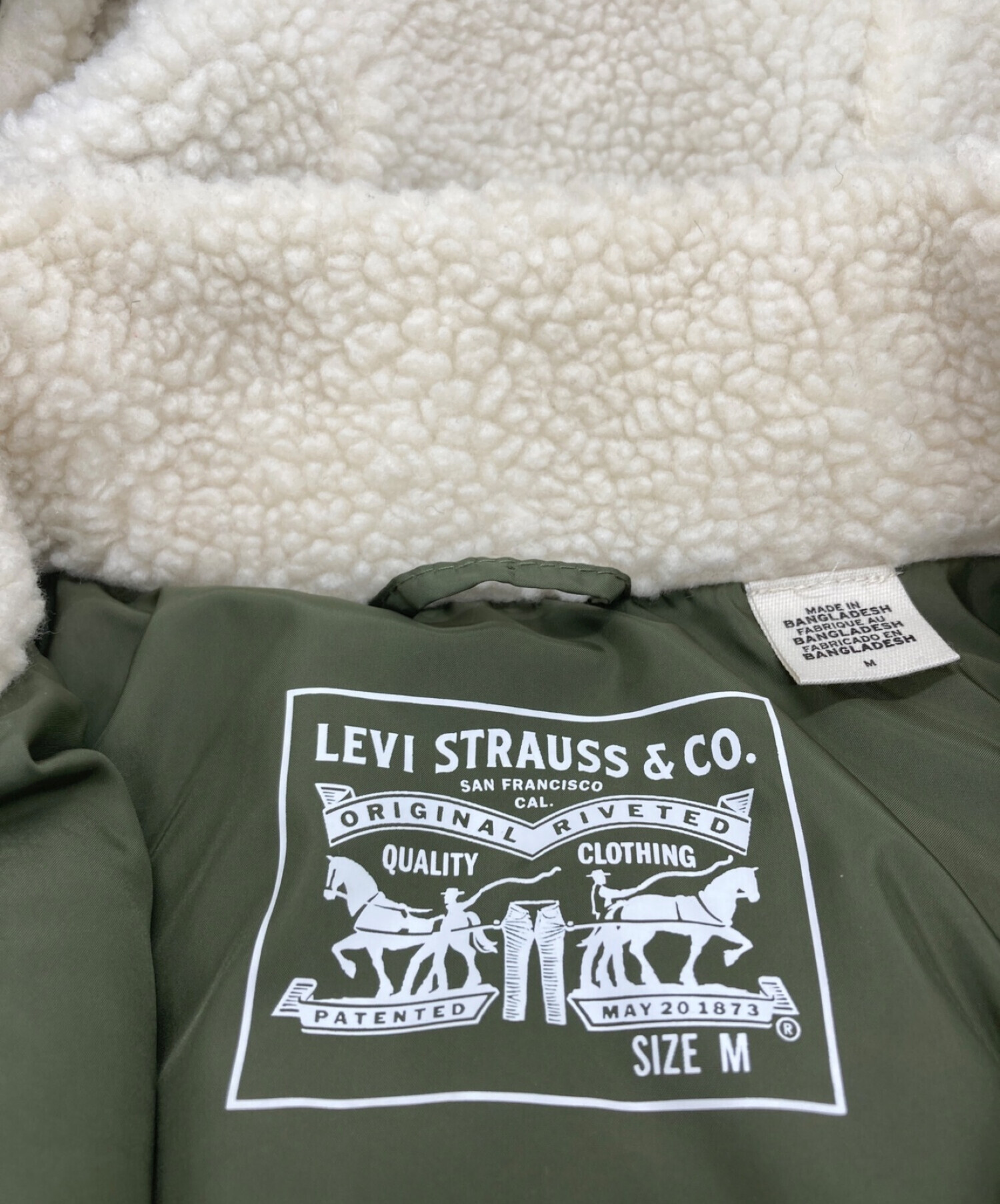 中古・古着通販】LEVI'S (リーバイス) ダウンロングコート カーキ