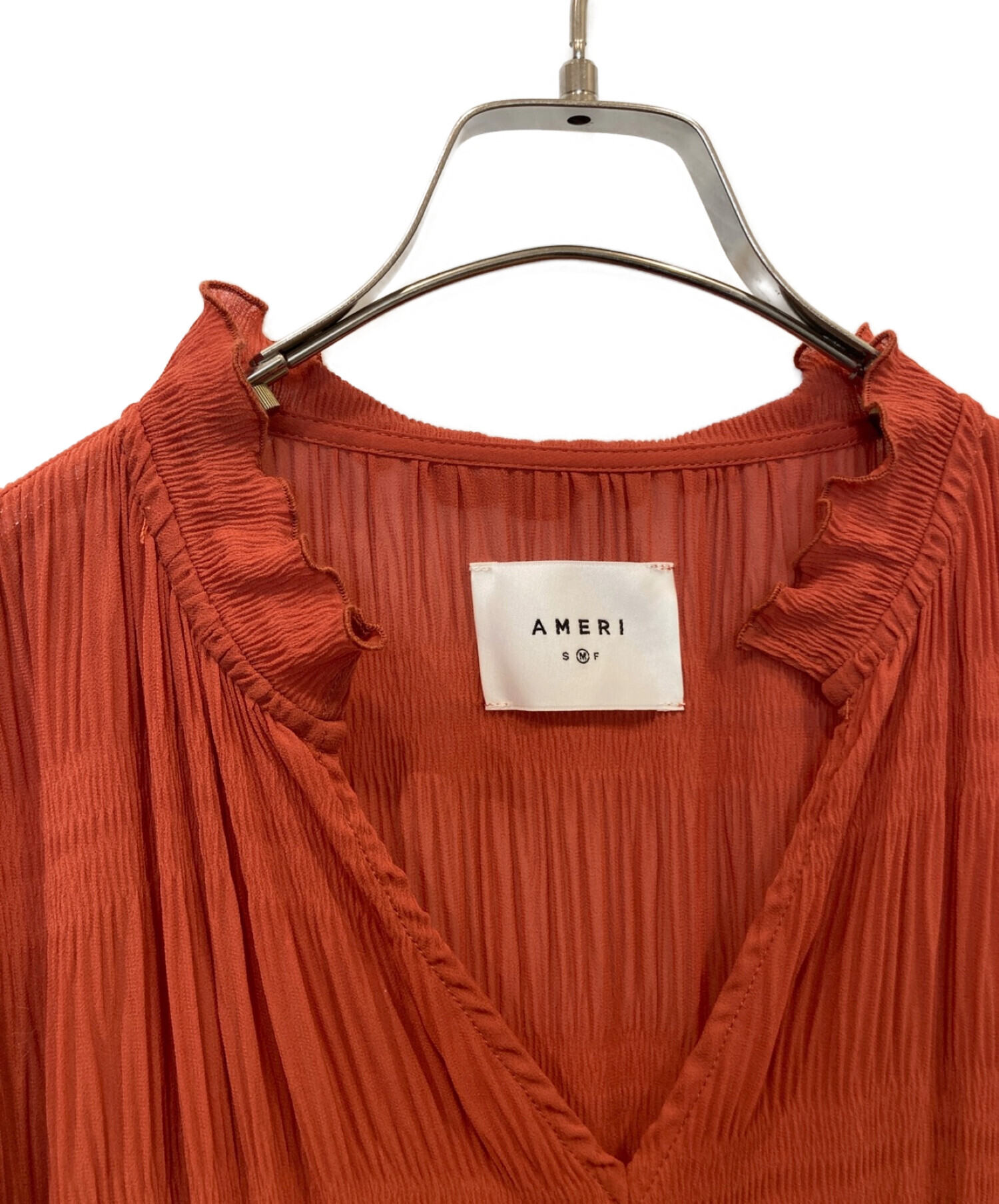 中古・古着通販】AMERI (アメリ) SHIRRING PLEATS DRESS レッド サイズ