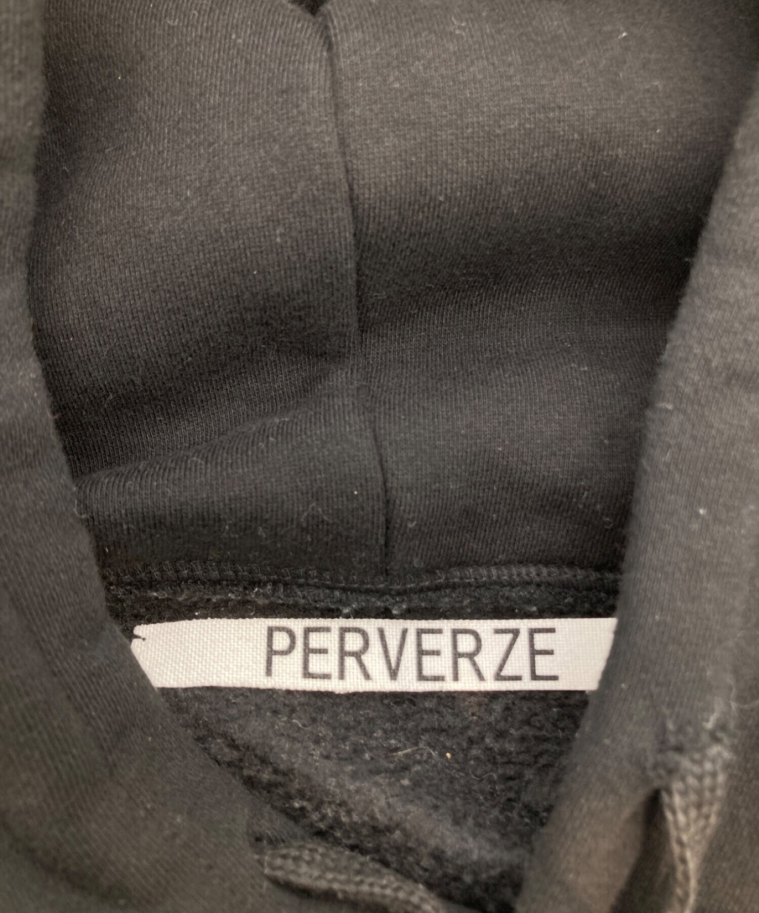 中古・古着通販】PERVERZE (パーバーズ) パーカー ブラック サイズ 
