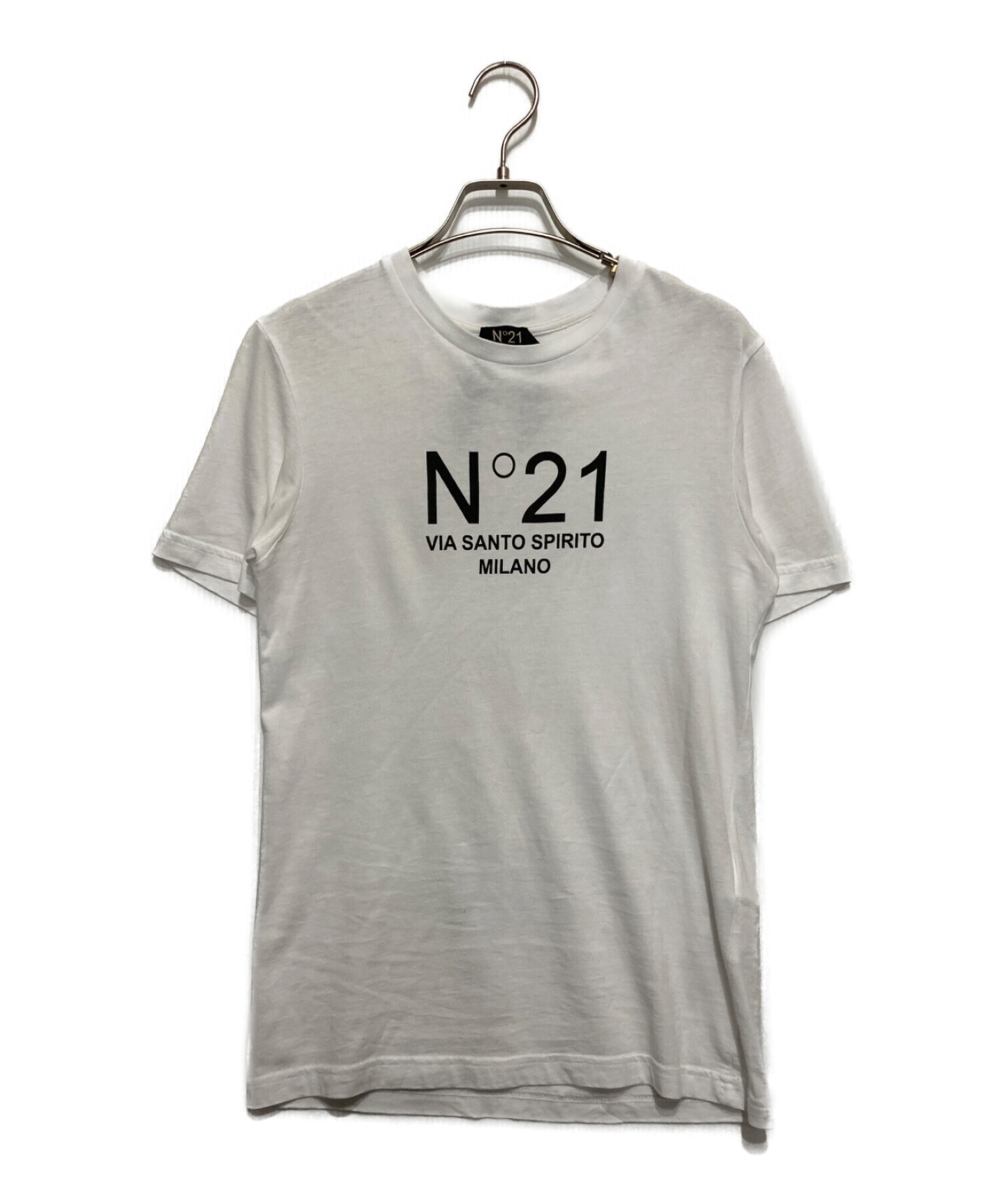 中古・古着通販】N°21 (ヌメロヴェントゥーノ) ロゴTシャツ ホワイト ...