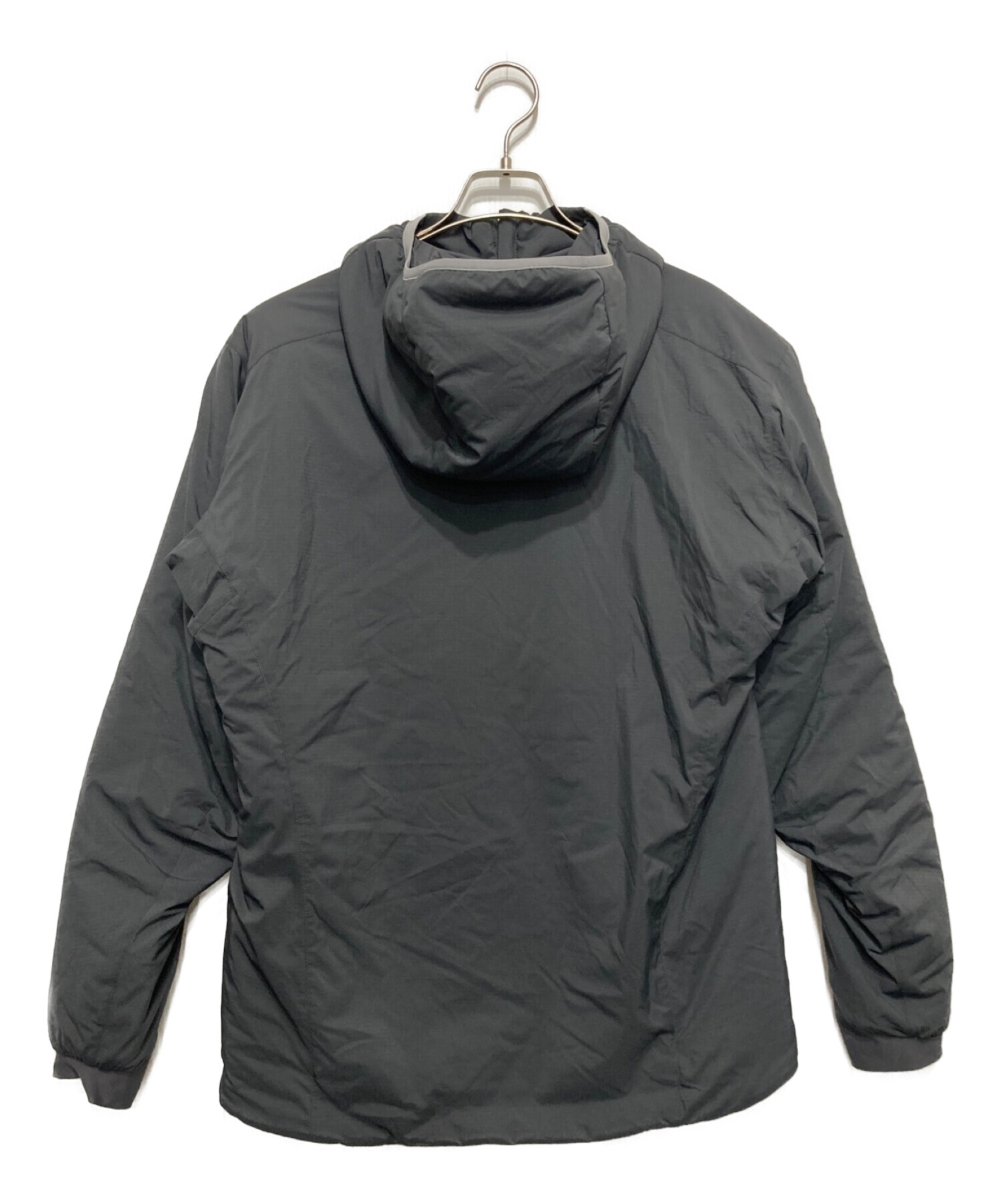 ARC'TERYX (アークテリクス) ATOM AR HOODY グレー サイズ:M