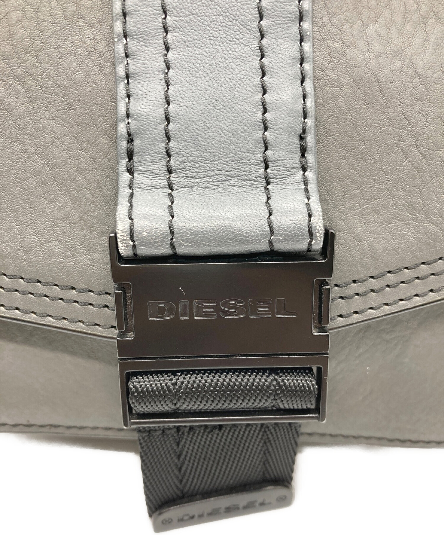 DIESEL (ディーゼル) ショルダーバッグ グレー