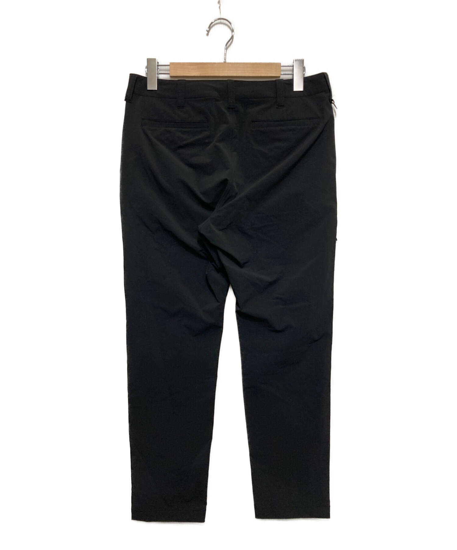 uniform experiment (ユニフォームエクスペリメント) STRETCH POPLIN SIDE POCKET TAPERED  PANTS ブラック サイズ:SIZE2