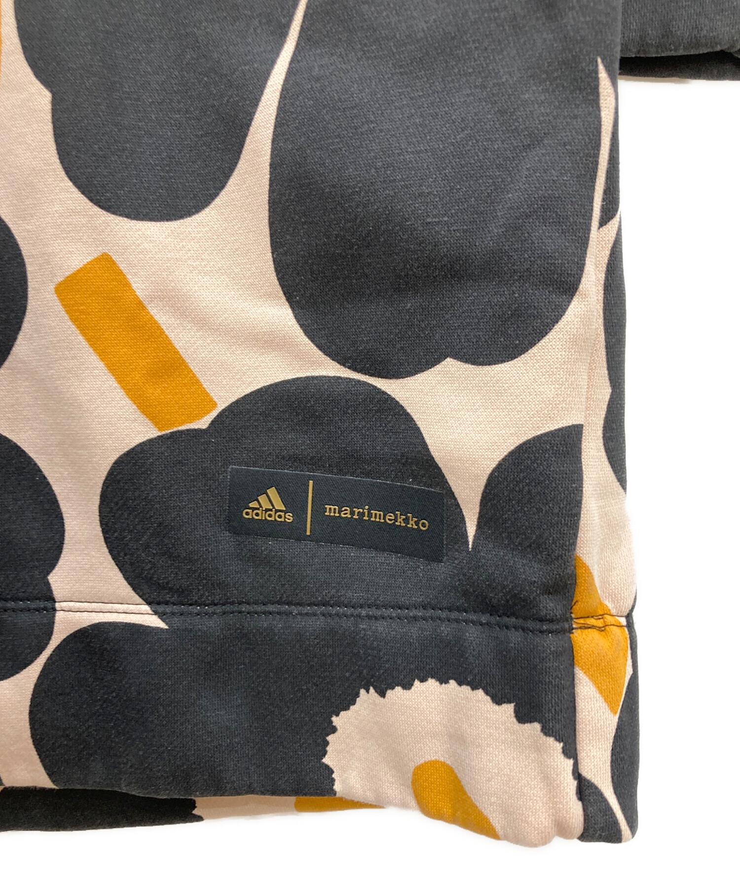 中古・古着通販】adidas (アディダス) marimekko (マリメッコ) スウェットワンピース ブラック サイズ:XS｜ブランド・古着通販  トレファク公式【TREFAC FASHION】スマホサイト