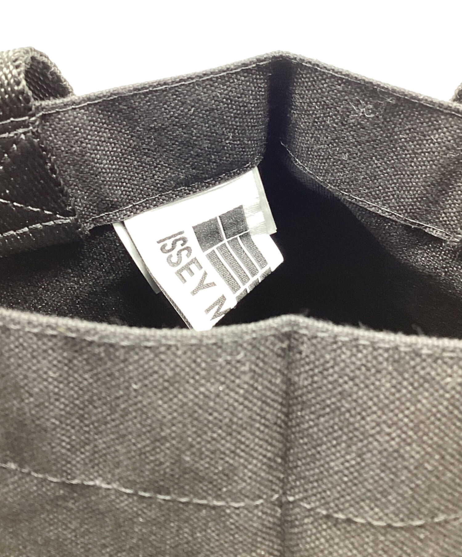 中古・古着通販】132 5. ISSEY MIYAKE (132 5. イッセイ ミヤケ) 箔