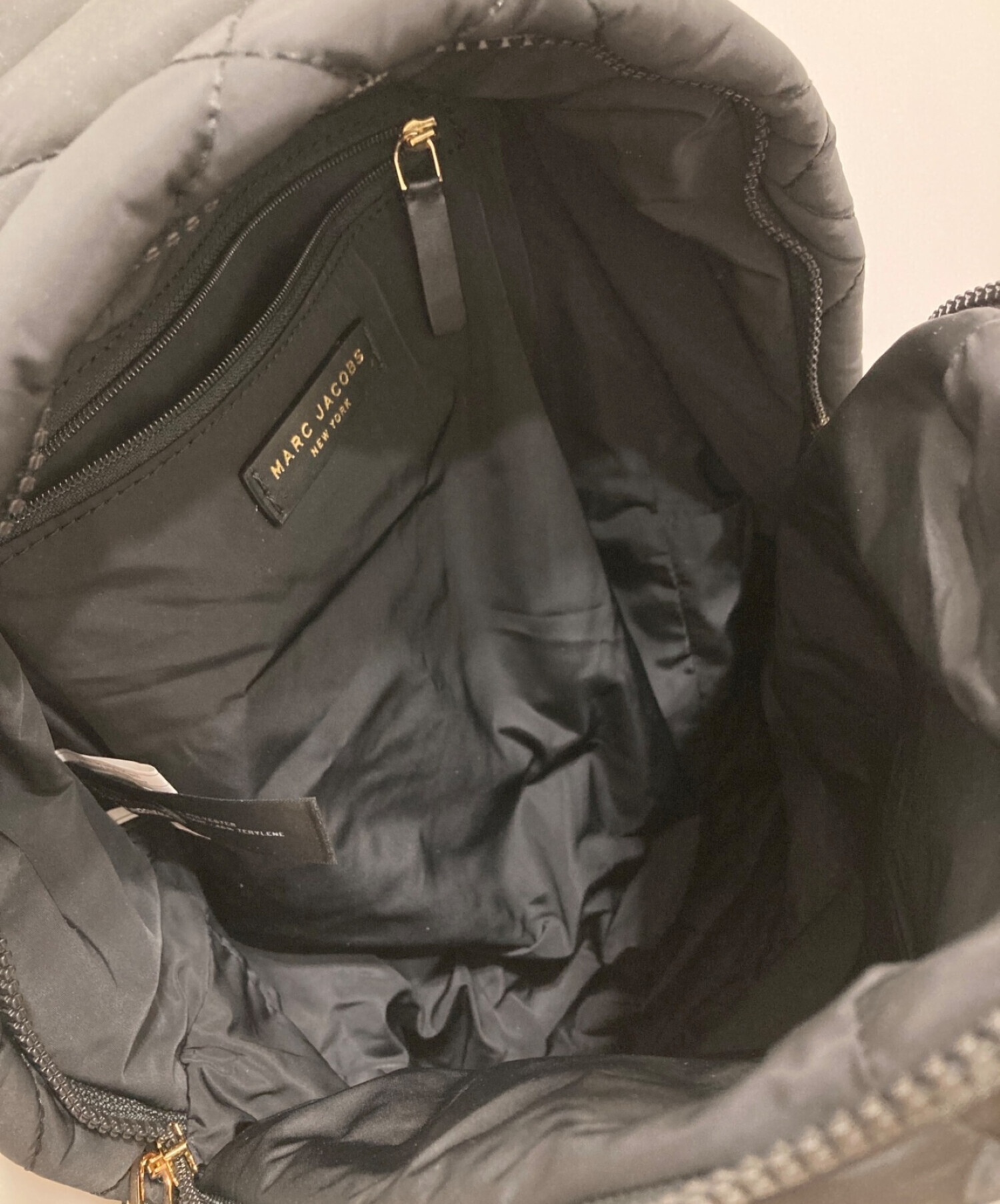 中古・古着通販】MARC JACOBS (マーク ジェイコブス) キルティングロゴ