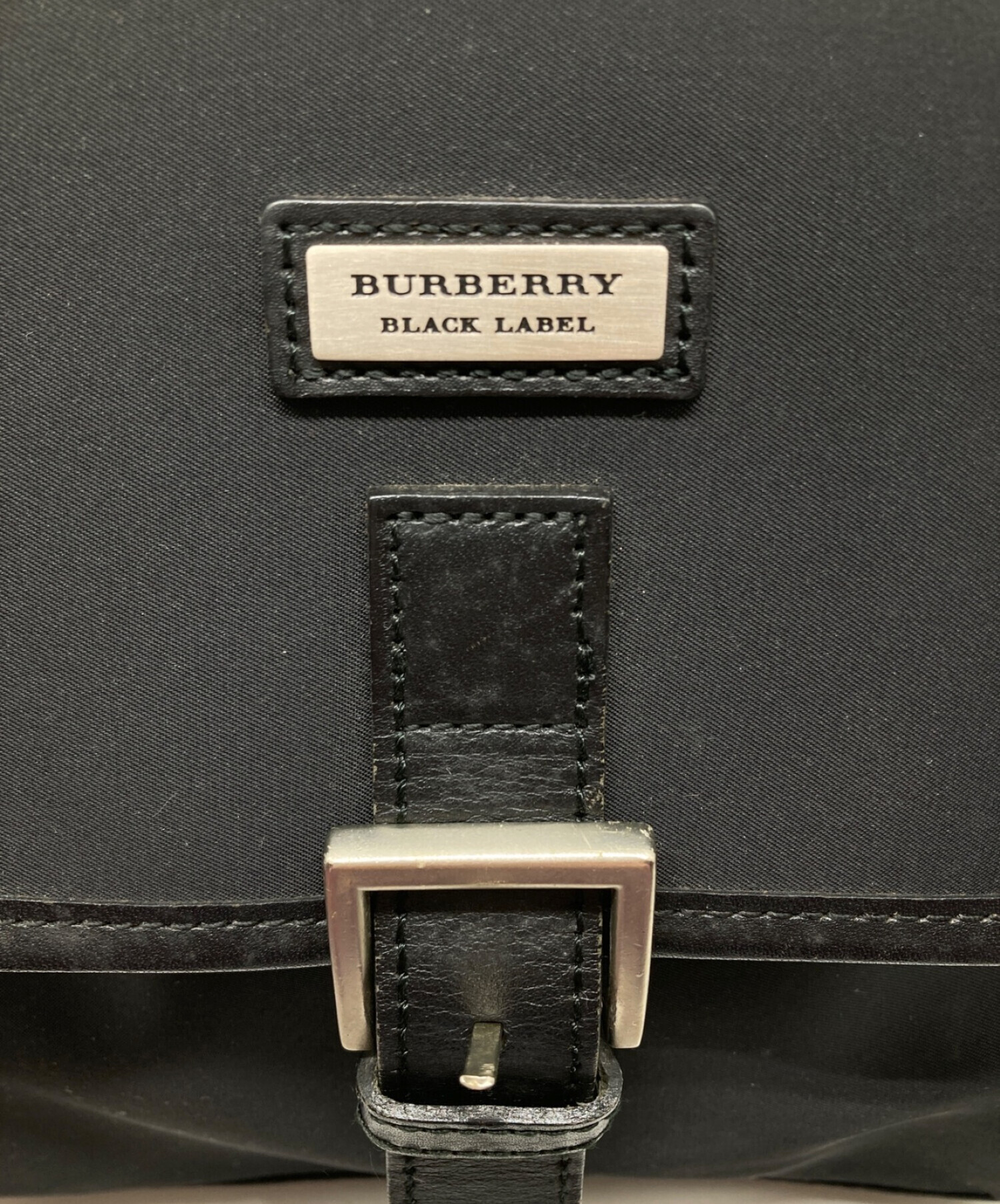 BURBERRY BLACK LABEL (バーバリーブラックレーベル) ナイロンショルダーバッグ ブラック