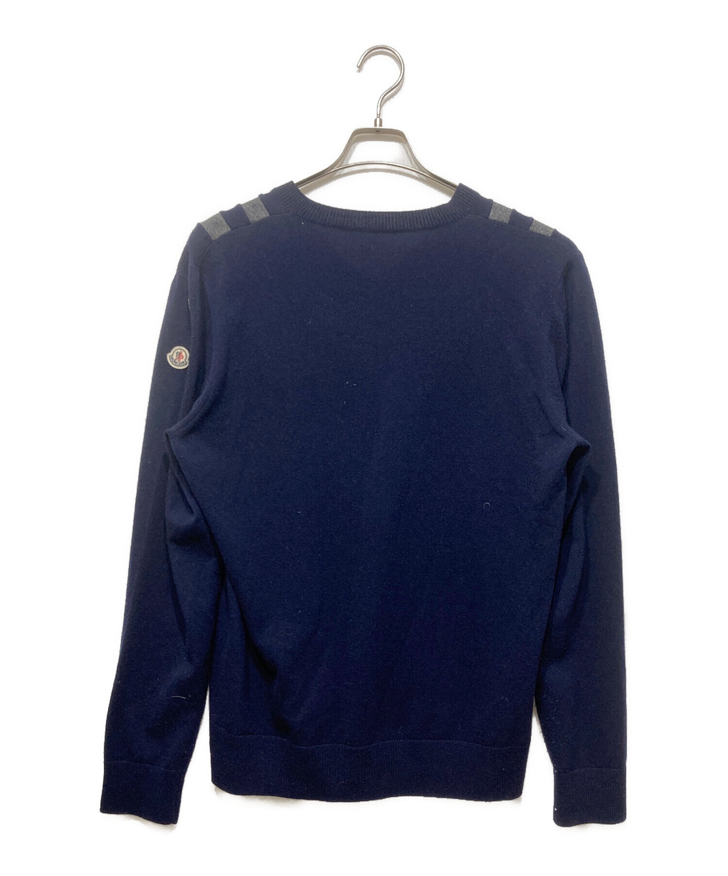 中古・古着通販】MONCLER (モンクレール) Vネックニット / MAGLIONE TRICOT SCOLLO ネイビー サイズ:SIZE  LL｜ブランド・古着通販 トレファク公式【TREFAC FASHION】スマホサイト