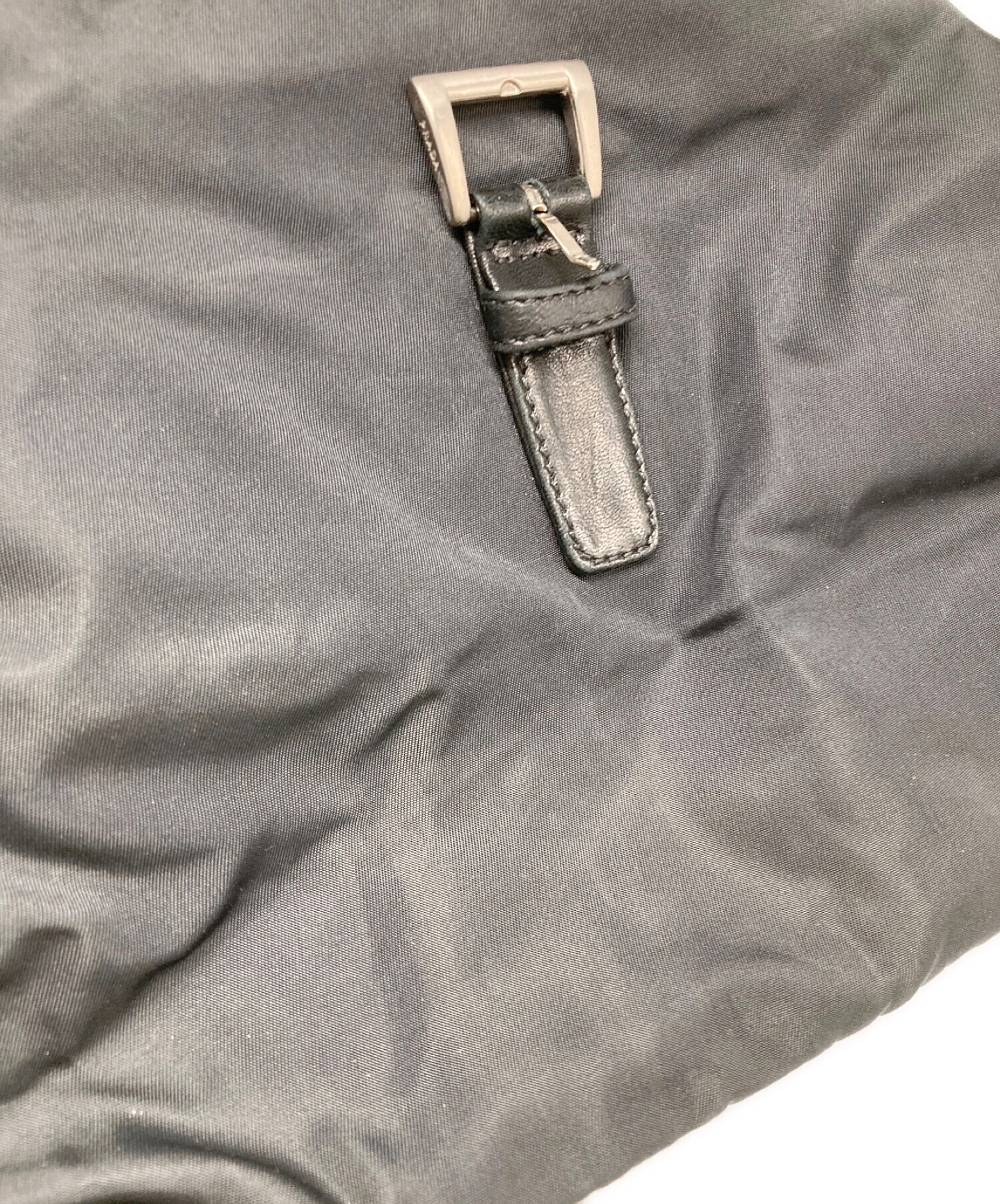 中古・古着通販】PRADA (プラダ) チェーンミニリュック ダークグリーン