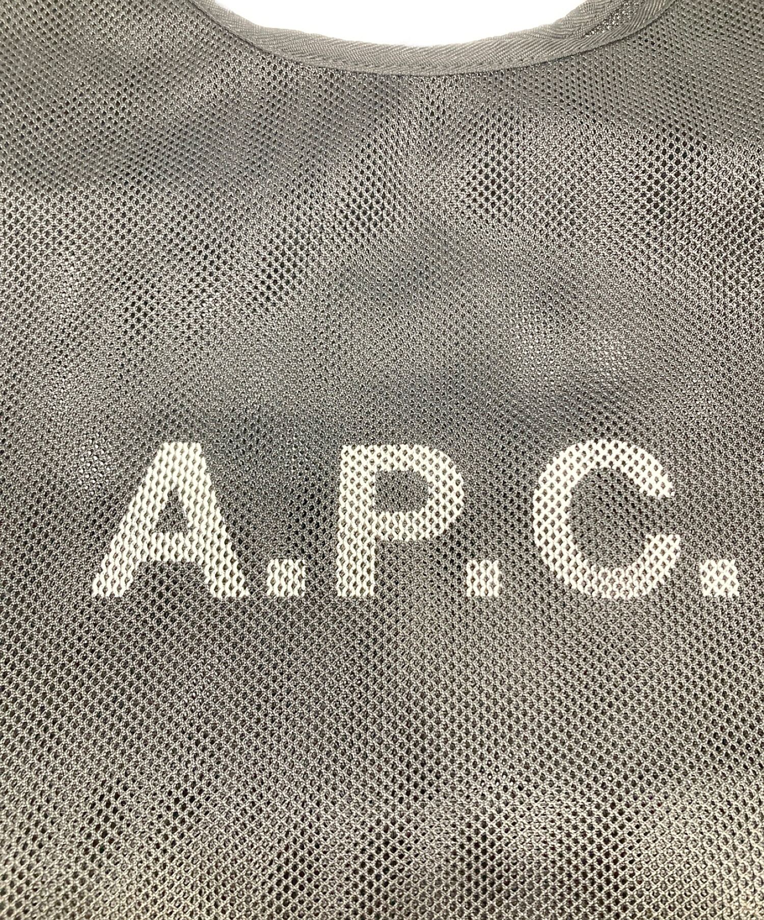 A.P.C. (アー・ペー・セー) メッシュトートバッグ ブラック