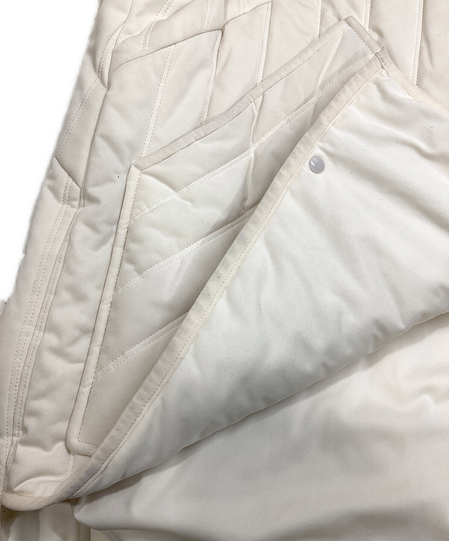 中古・古着通販】nagonstans (ナゴンスタンス) Light QuiltingハンテンJacket ベージュ サイズ:M｜ブランド・古着通販  トレファク公式【TREFAC FASHION】スマホサイト