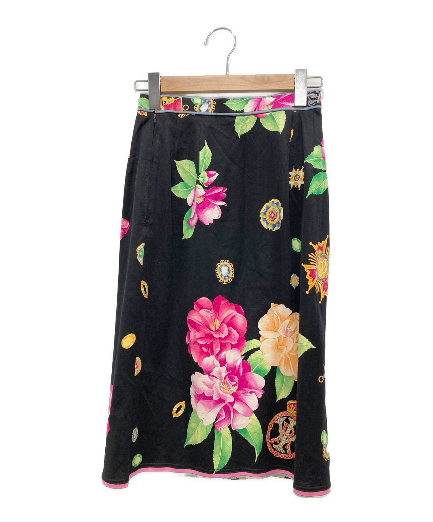 LEONARD レオナール 総柄 花柄 スカート 69～72 B6801 - ロングスカート
